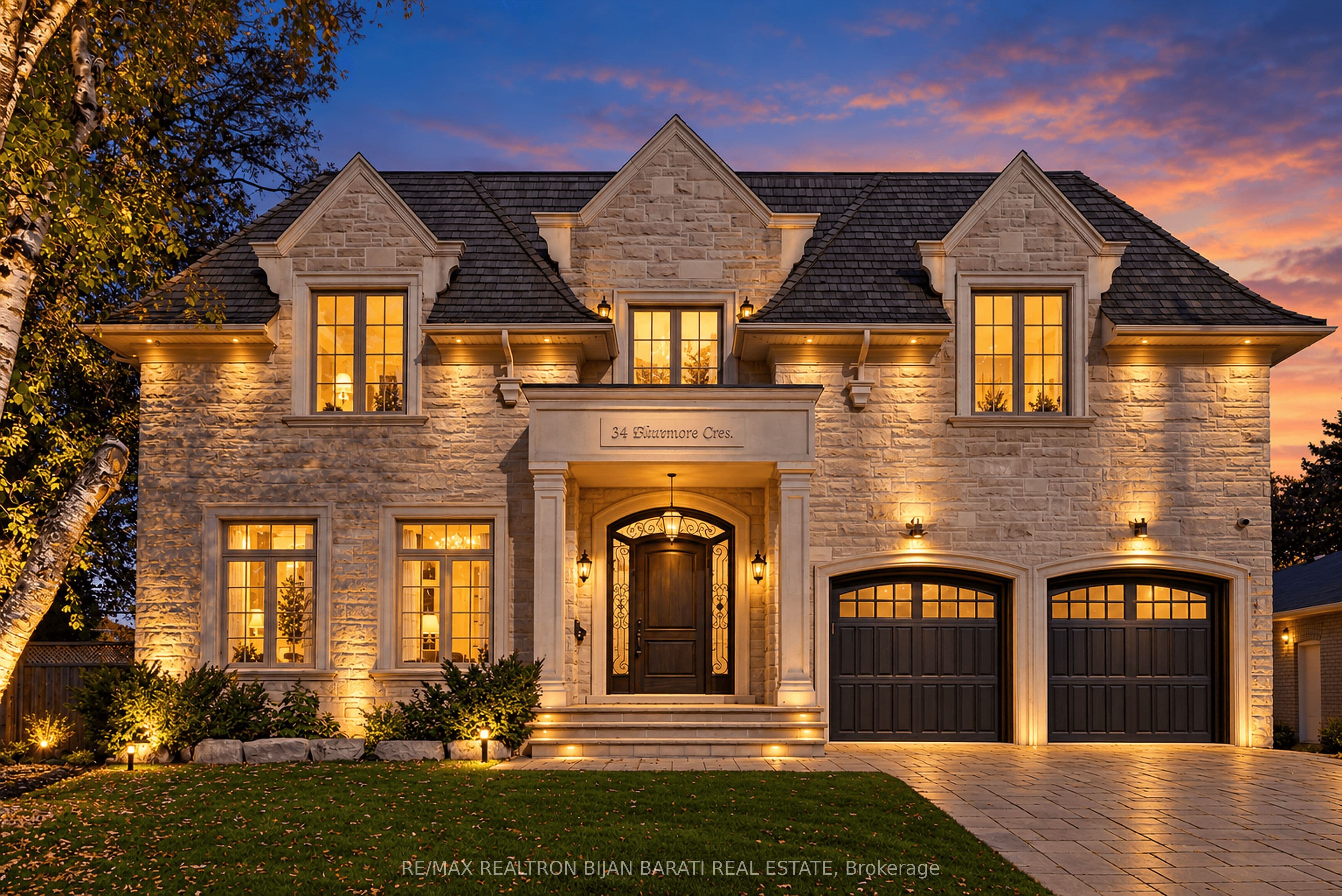 34 Flaremore Crescent, Toronto, ON M2K 1V1