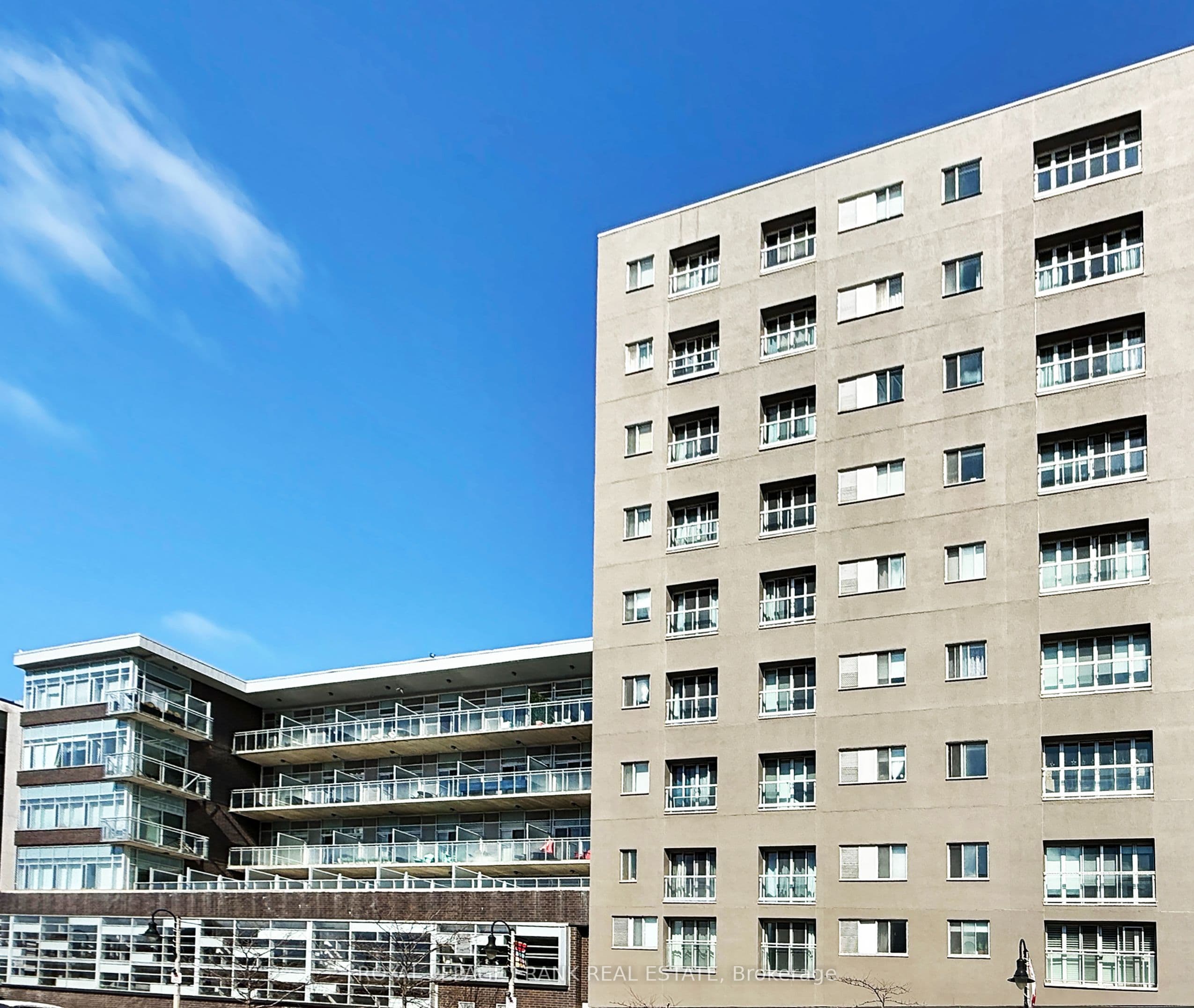 44 Bond Street W 905, Oshawa, ON L1G 6R2