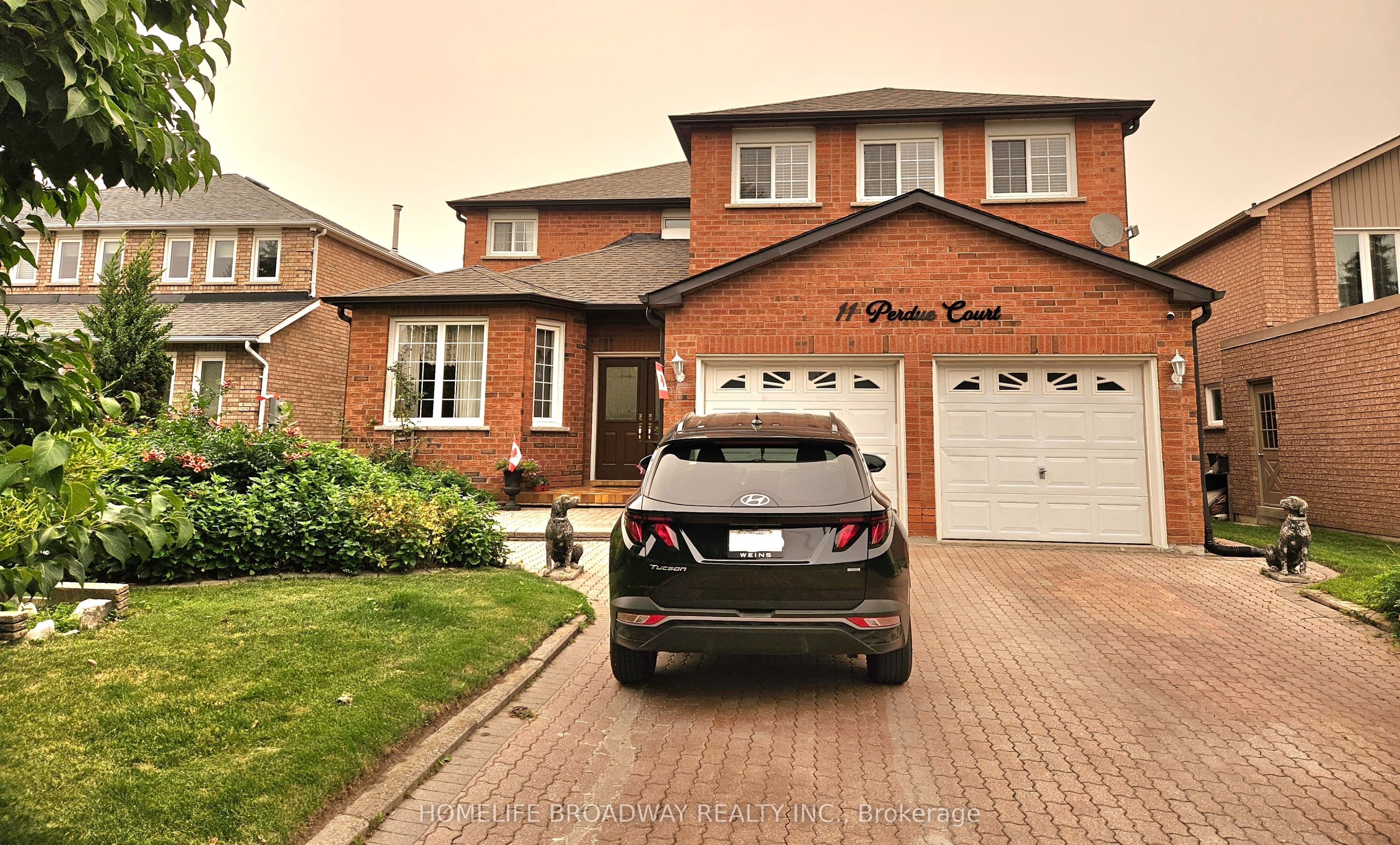 11 Perdue Court, Markham, ON L3R 8T2