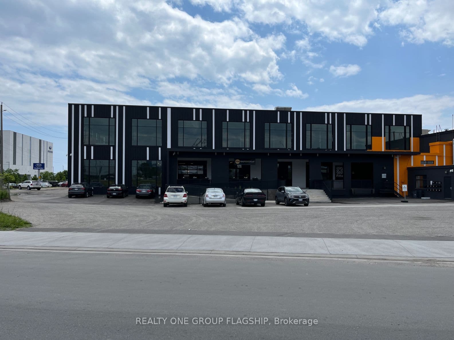 1377 The Queensway 101-T2, Toronto, ON M8Z 1T1
