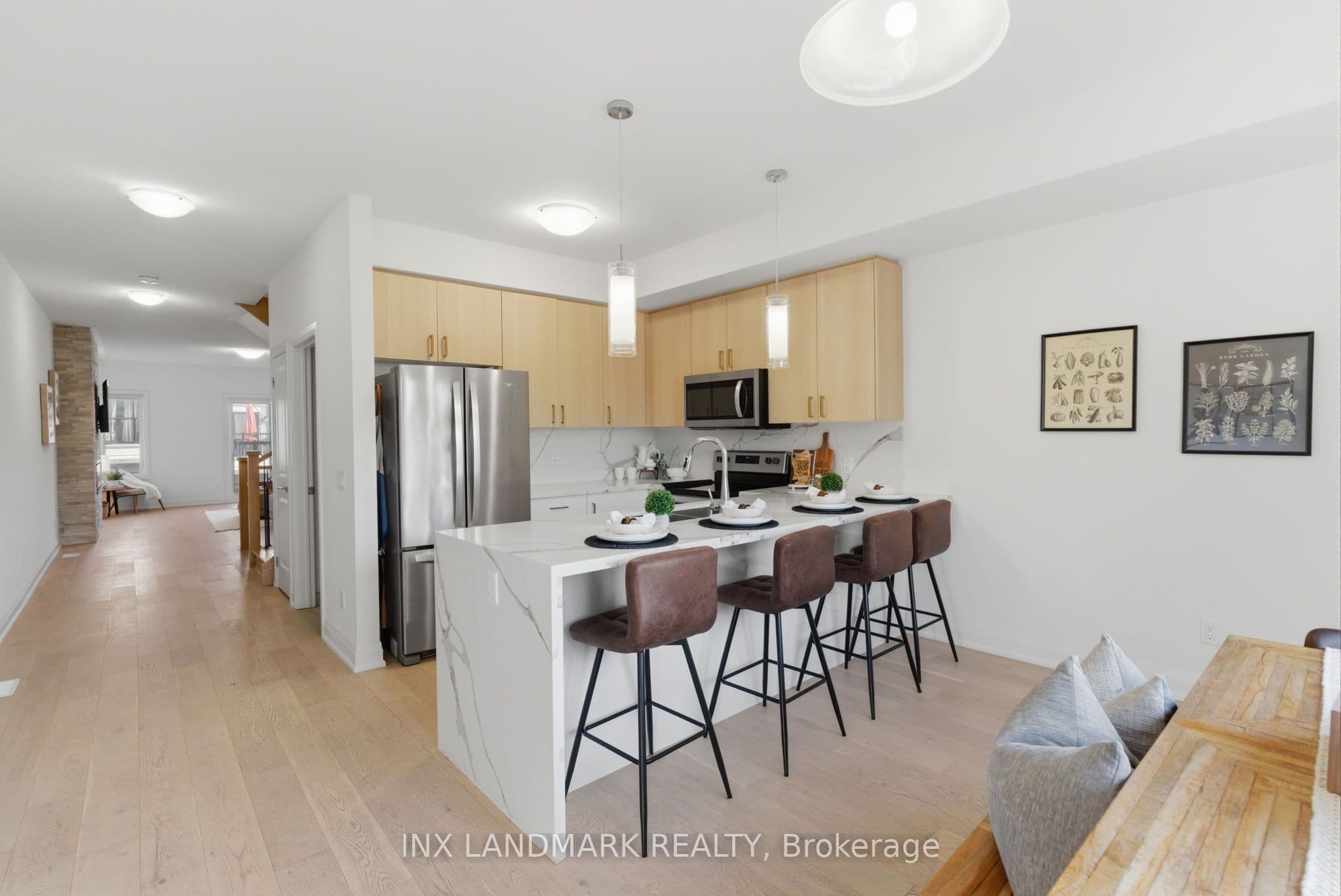 30 Gerry Henry Lane, Clarington, ON L1E 0L8