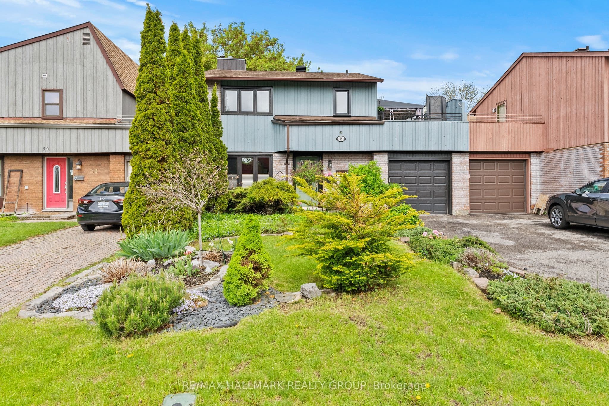 48 Sample Road, Hunt Club - Windsor Park Village and Area, ON K1V 9T8