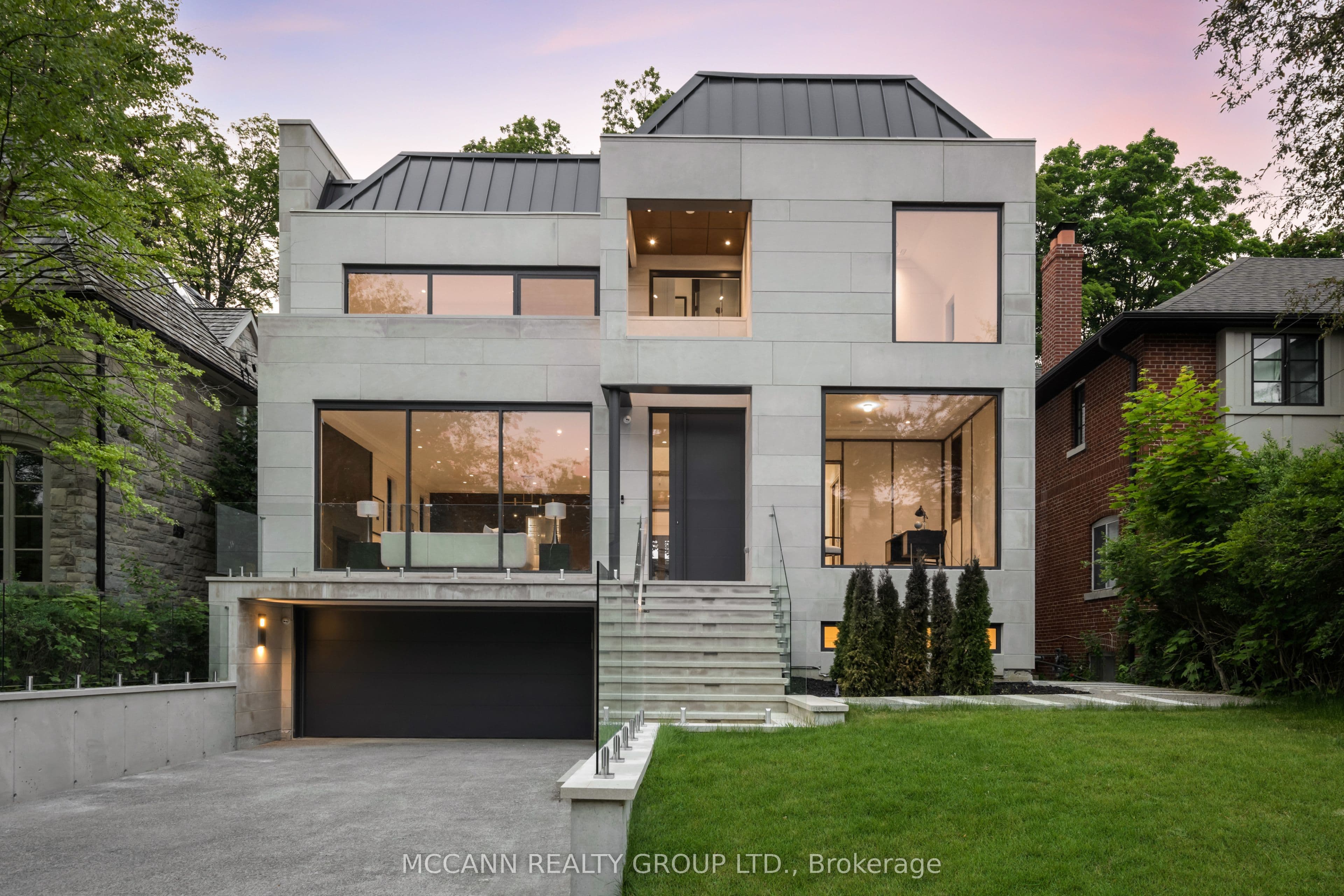 64 Glengowan Road, Toronto, ON M4N 1G4