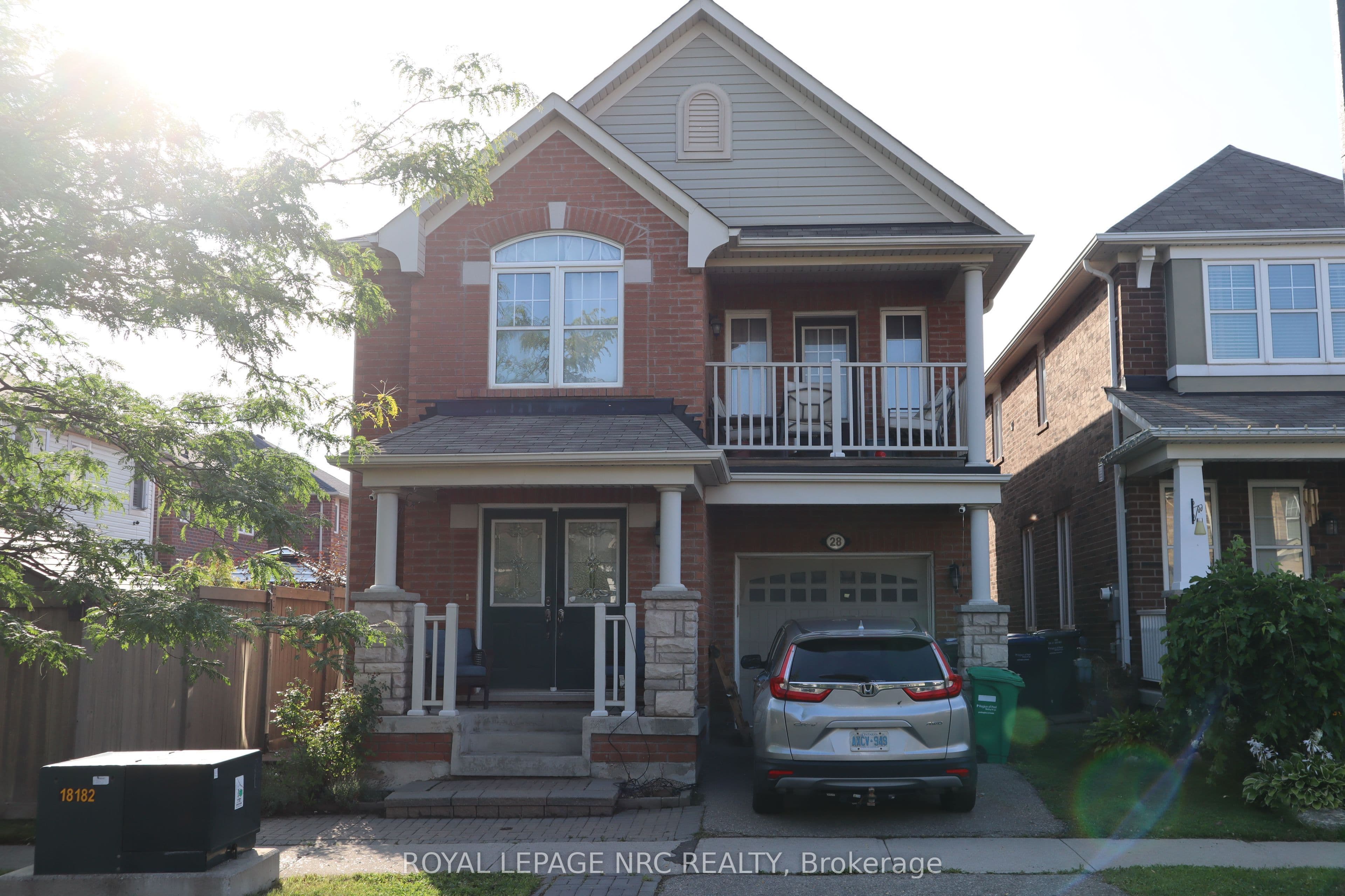 28 Dulverton Drive, Brampton, ON L7A 0P3