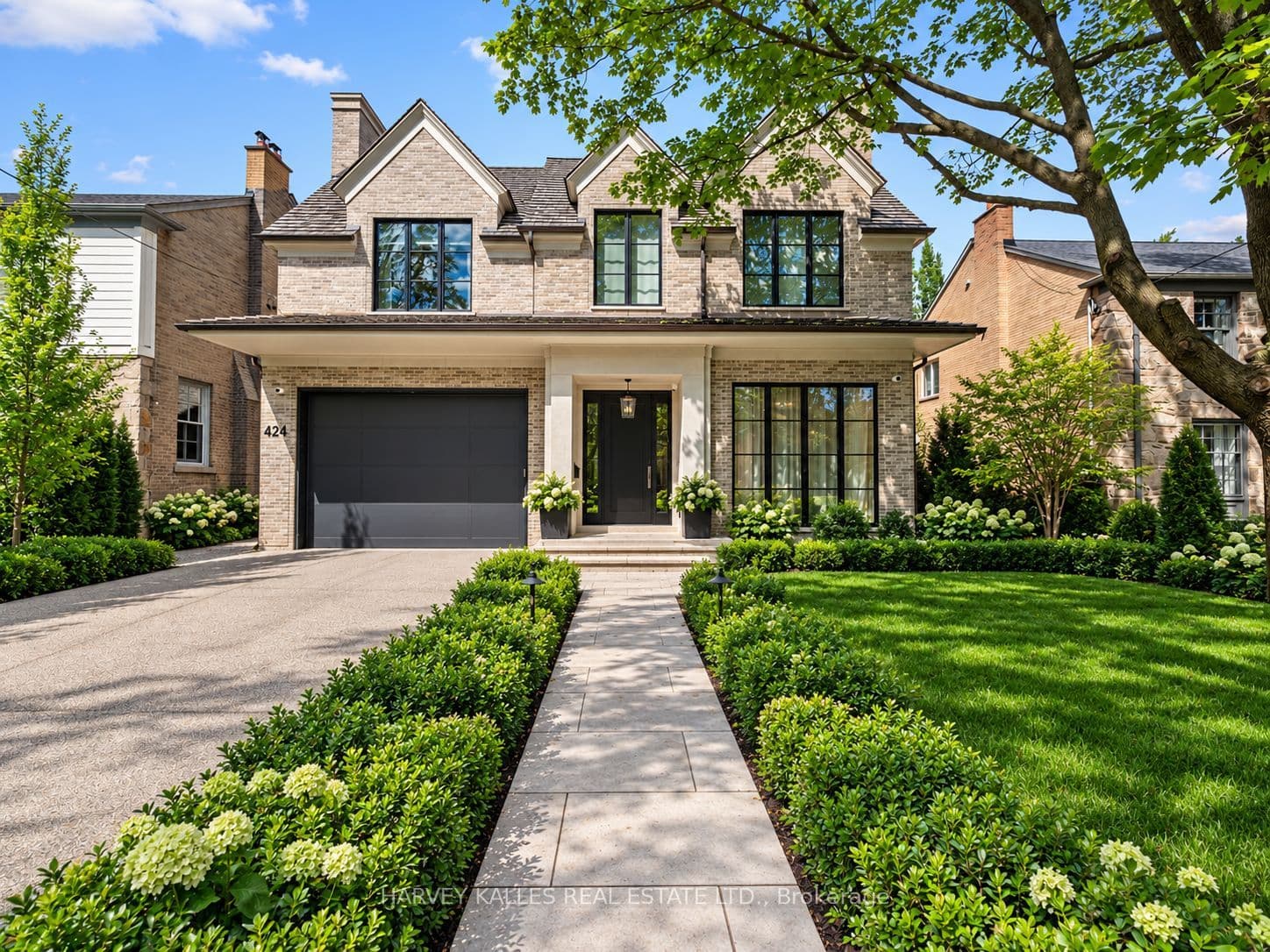 424 Lytton Boulevard, Toronto, ON M5N 1S4