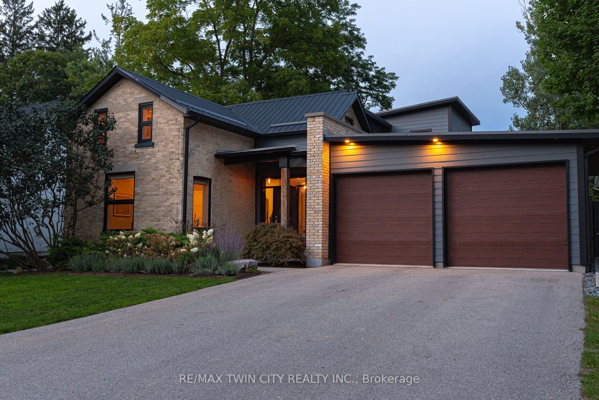 279 Geddes Street, Centre Wellington, ON N0B 1S0