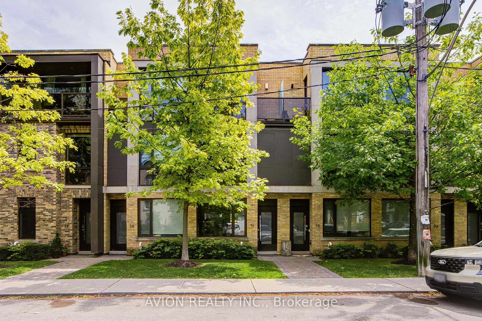 7A Sylvan Avenue, Toronto, ON M6H 0C4