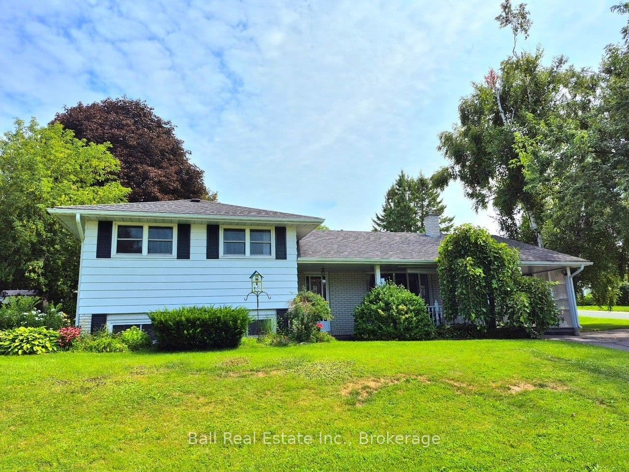 1055 Birchwood Trail 303, Cobourg, ON K9A 5Y1