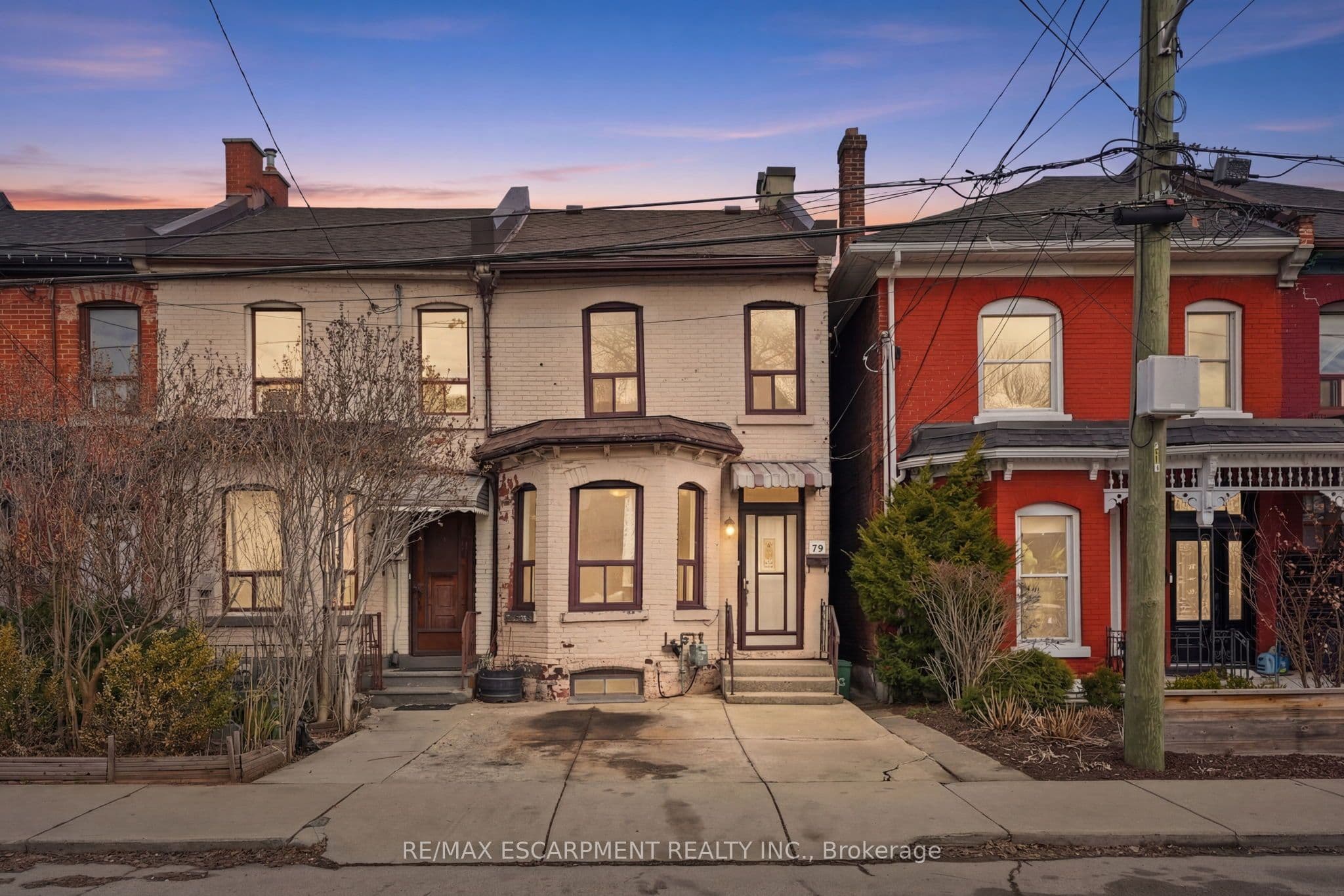 79 Murray Street E, Hamilton, ON L8L 3G1