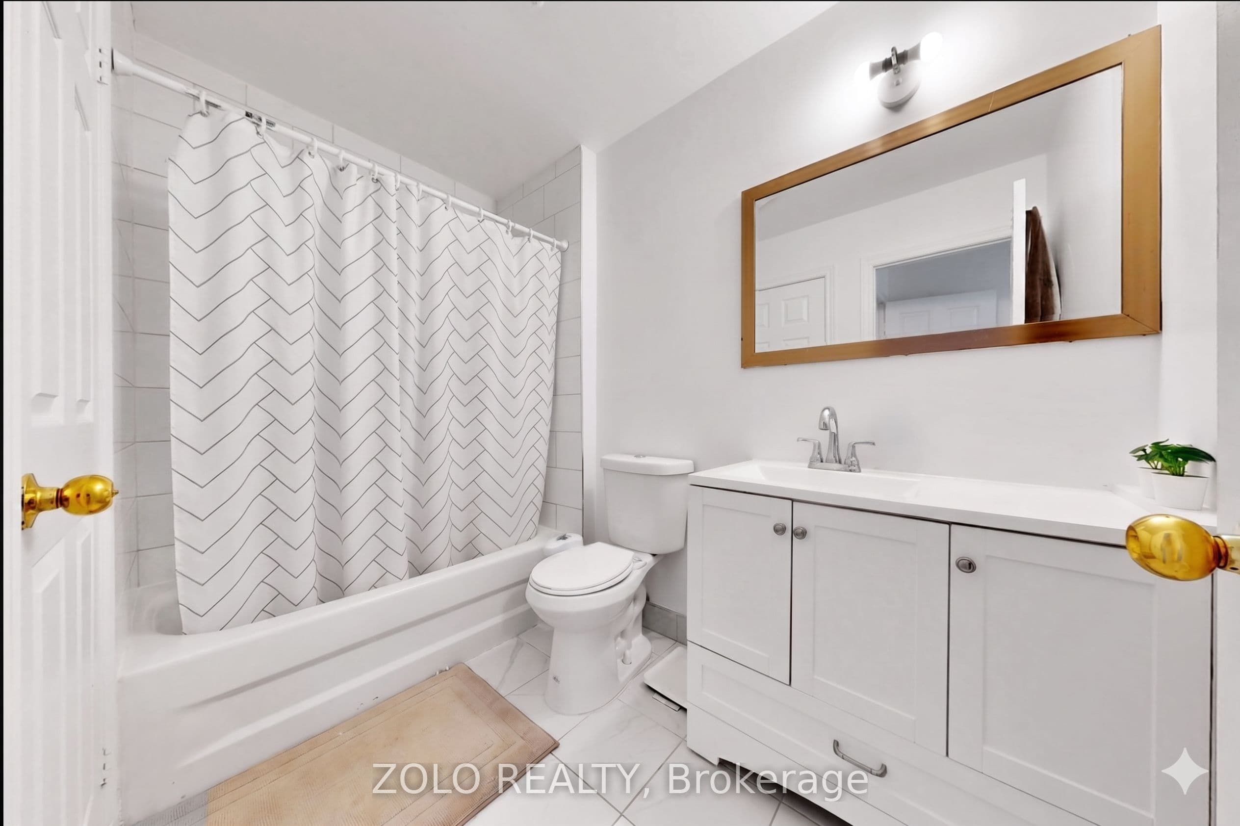 87 Nottingham Drive, Richmond Hill, ON L4S 2A1