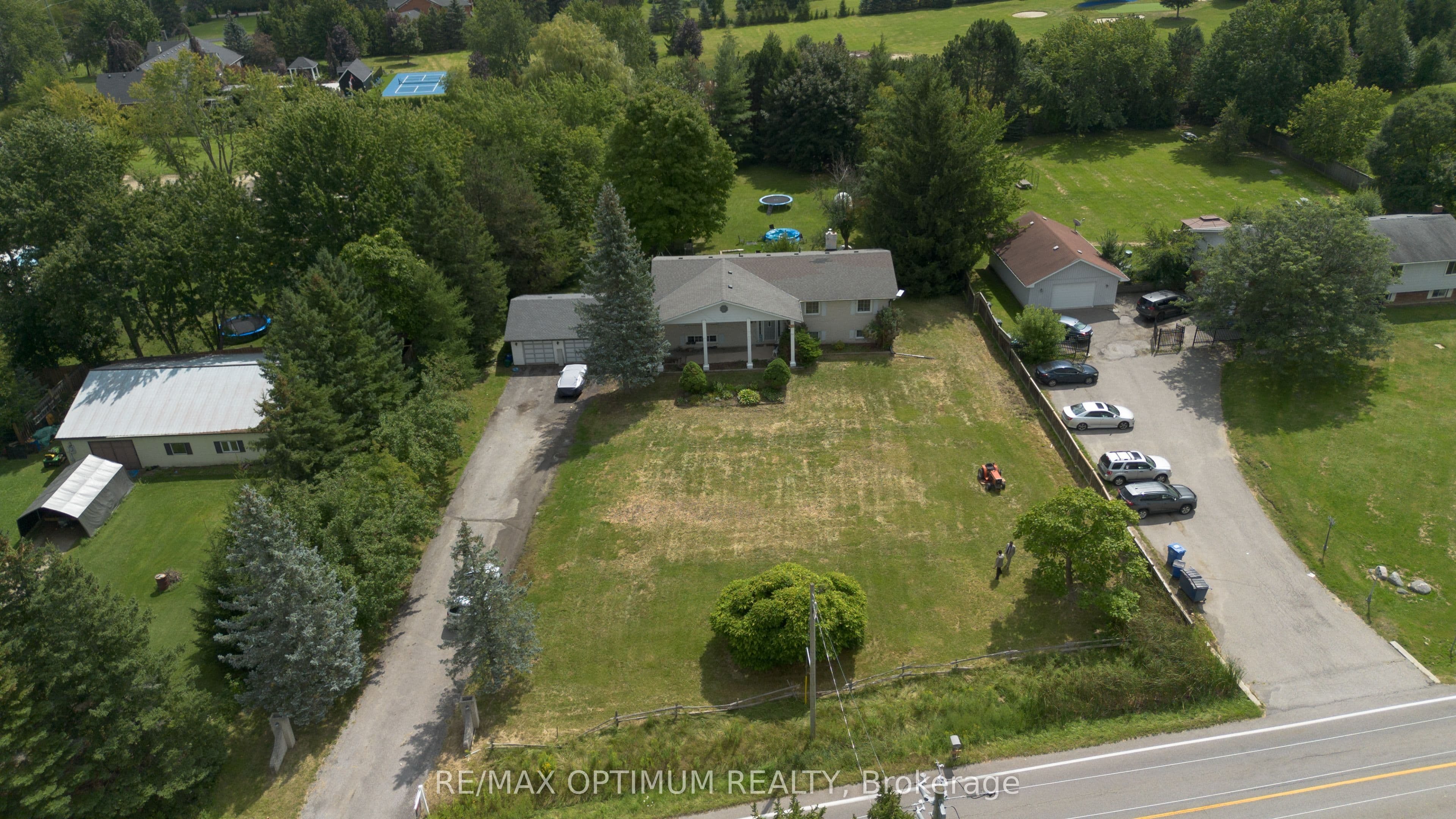 11900 5 Side Road, Halton Hills, ON L7G 4S6