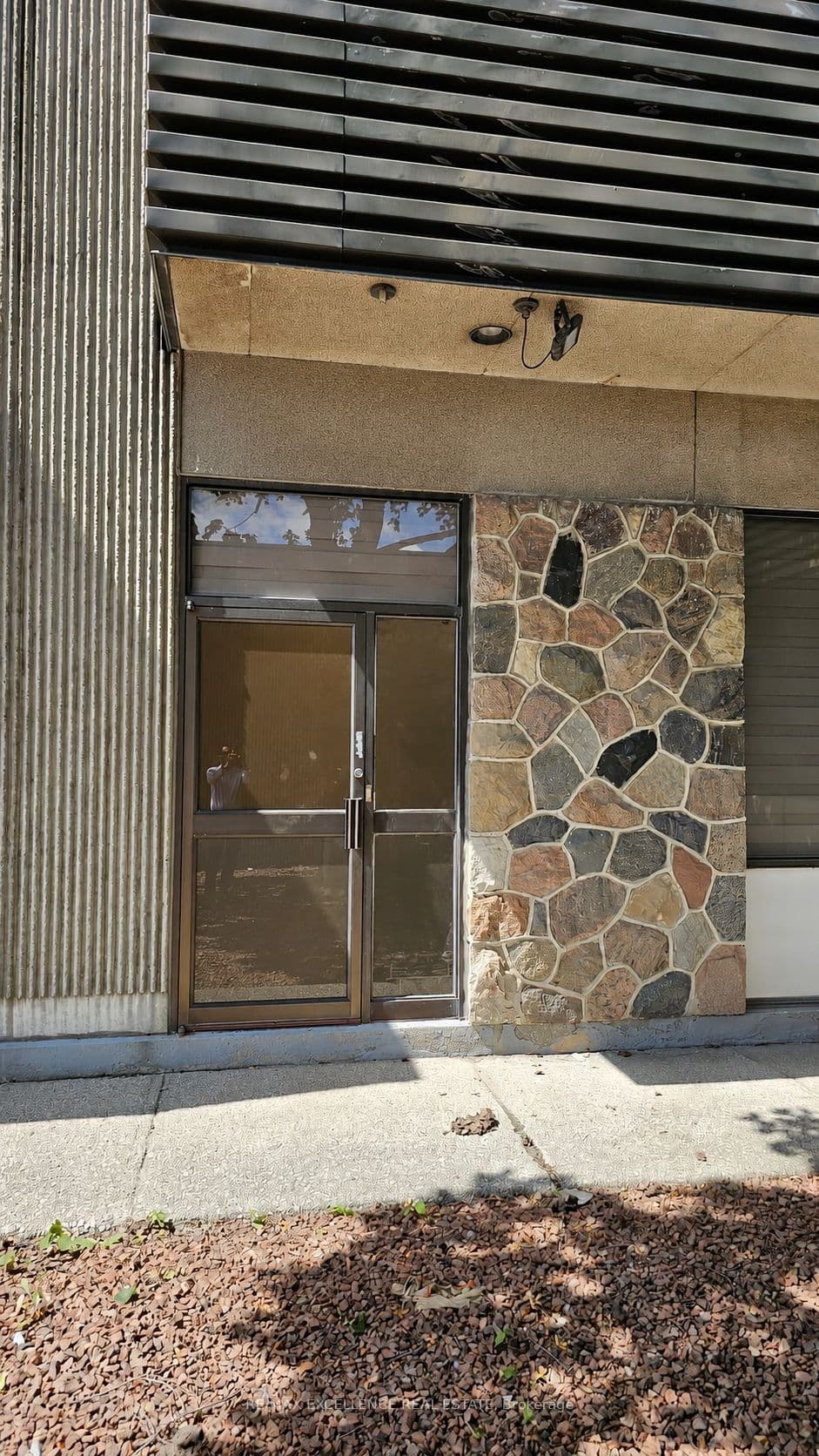 7040 Torbram Road 8, Mississauga, ON L4T 3Z4