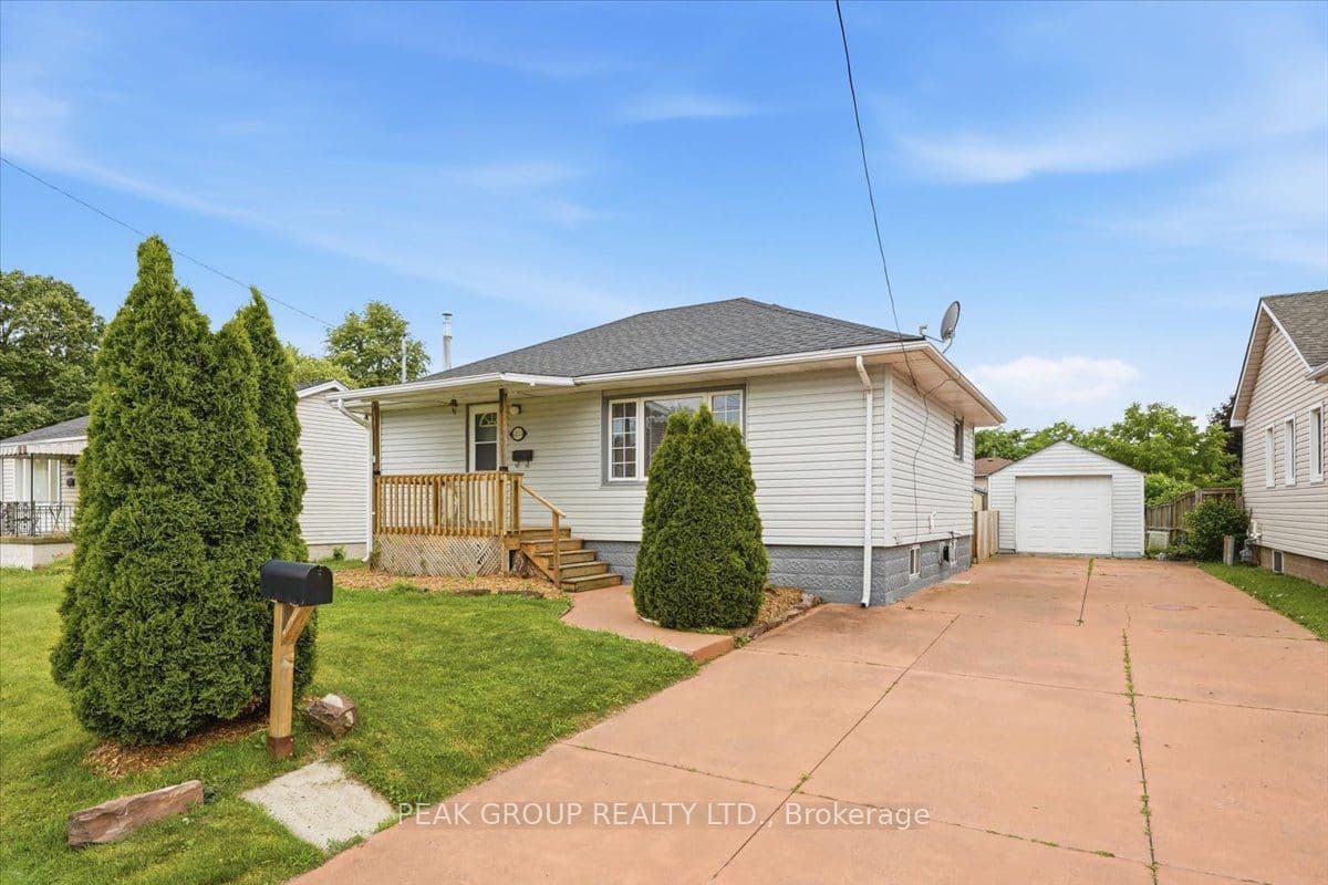 6233 Montrose Road, Niagara Falls, ON L2H 1L5