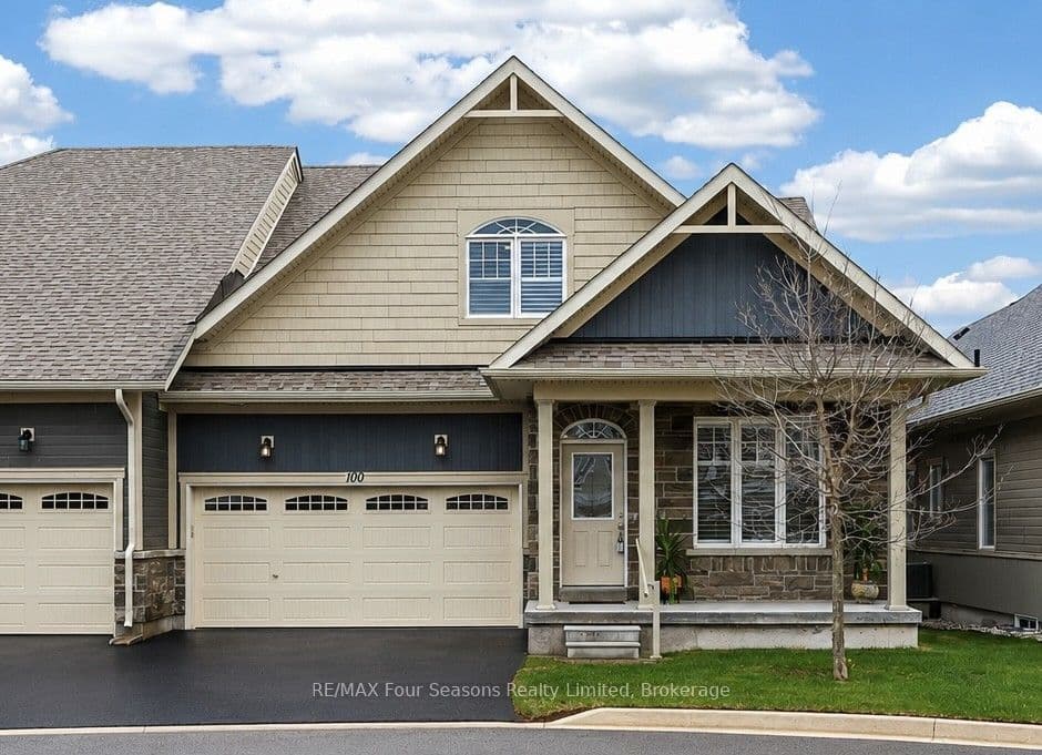 100 Kari Crescent, Collingwood, ON L9Y 5B4