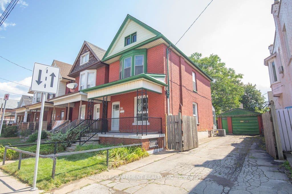 66 Sherman Avenue N, Hamilton, ON L8L 6M2