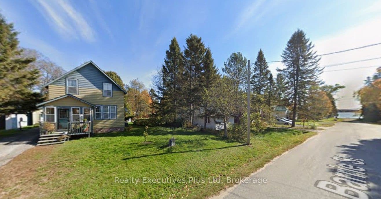 15 Barrie Street, Sundridge, ON P0A 1Z0