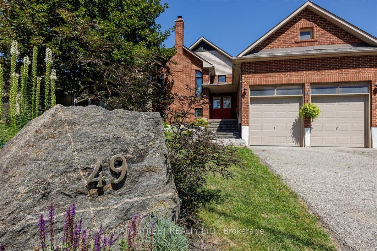 49 Circle Ridge Drive, Georgina, ON L4P 2H2