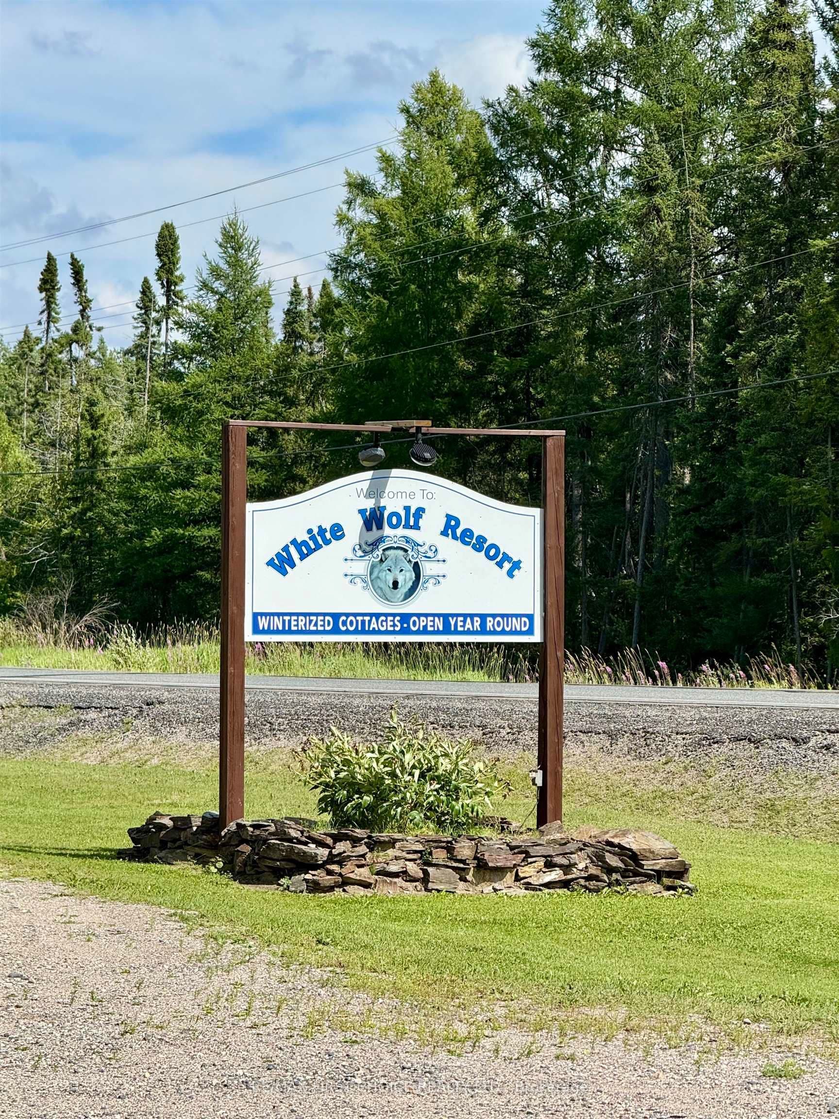 1216 HWY 584, Greenstone, ON P0T 1M0
