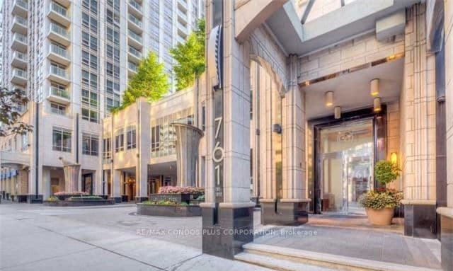 761 Bay Street N 2613, Toronto, ON M5G 2R2