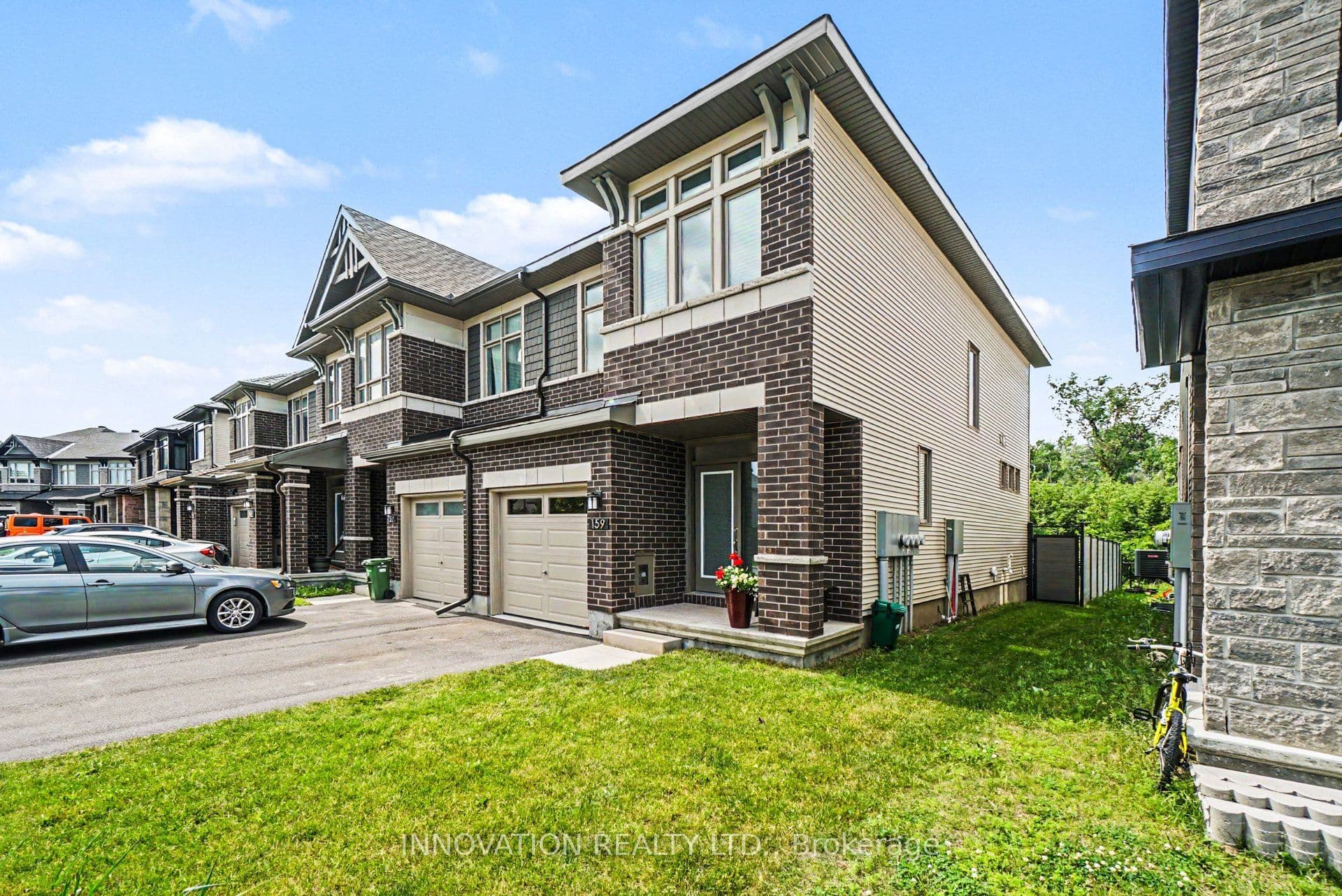 159 Wabikon Crescent, Blossom Park - Airport and Area, ON K1X 0H8