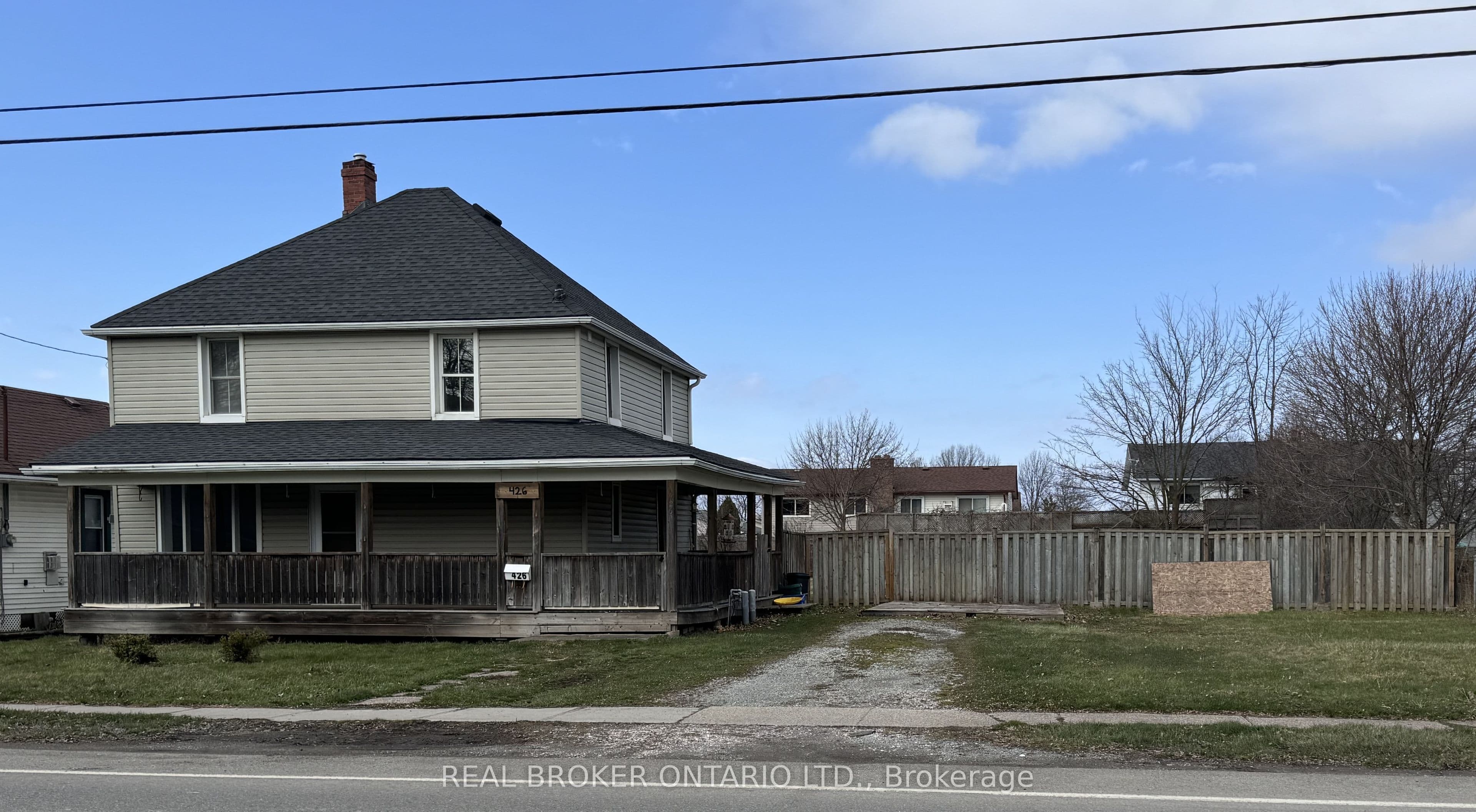 426 Phipps Street, Fort Erie, ON L2A 2V9