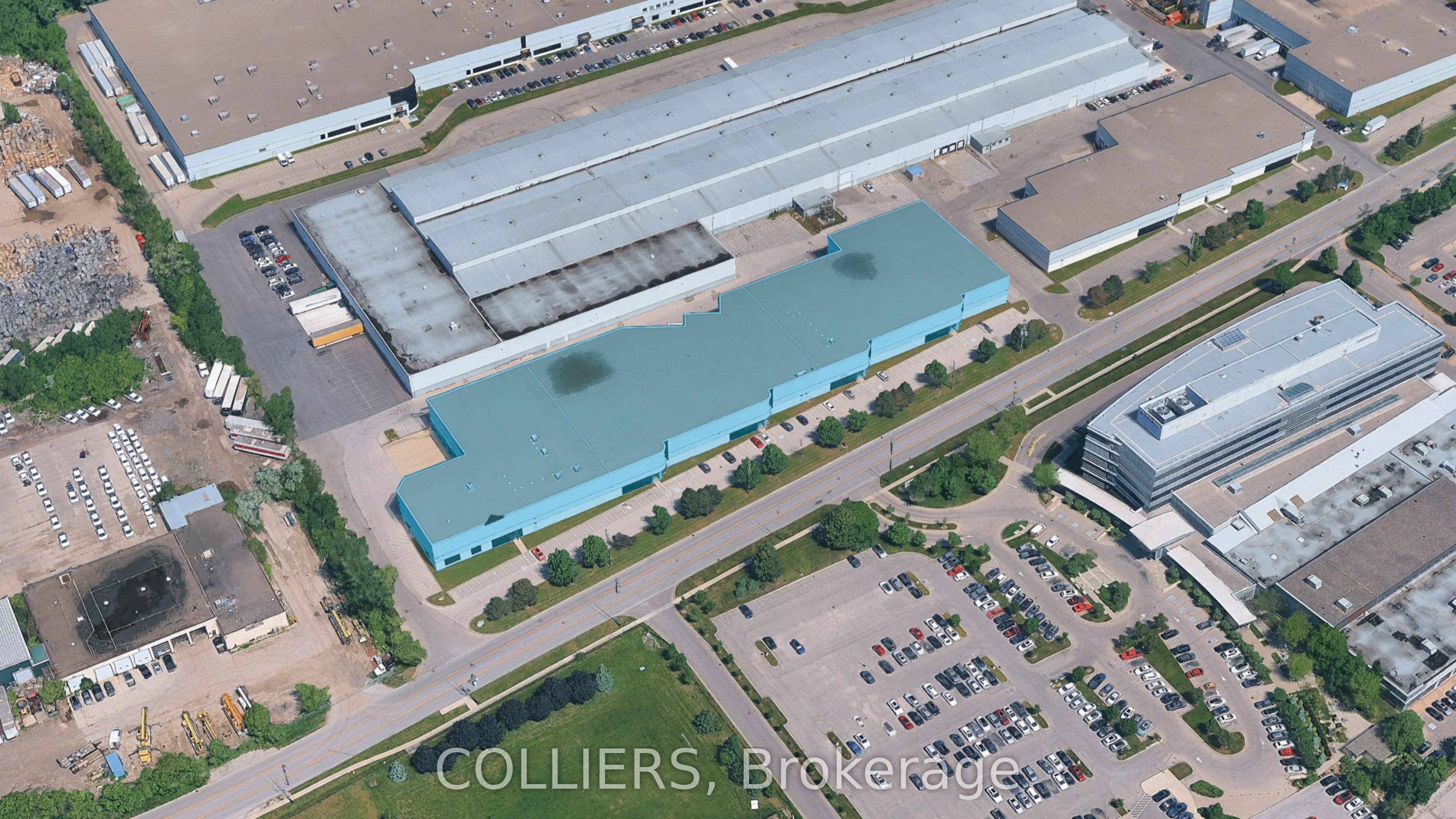 1045 Middlegate Road, Mississauga, ON L4Y 3Y4