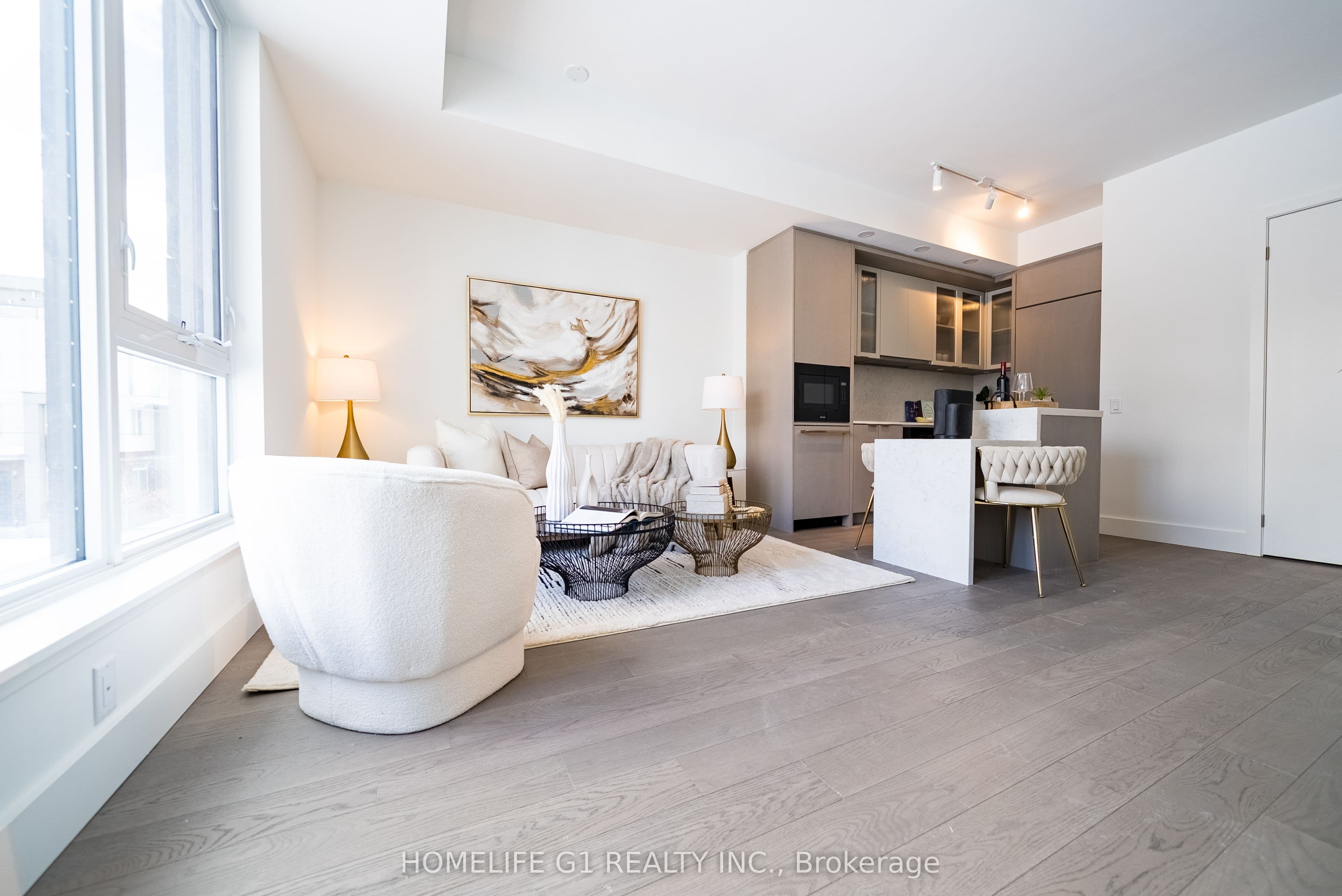 6 Greenbriar Road 116, Toronto, ON M2K 0H6