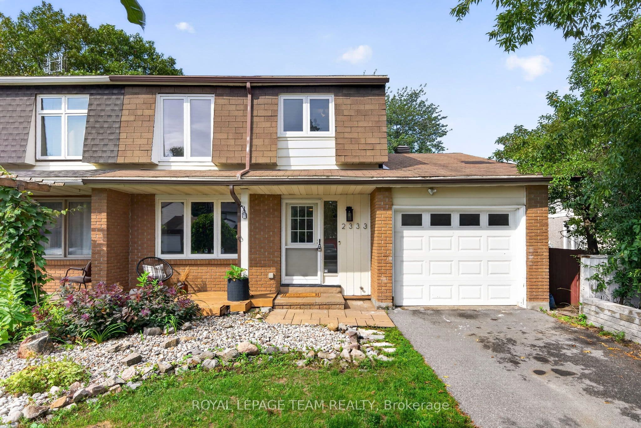 2333 Cotters Crescent, Hunt Club - Windsor Park Village and Area, ON K1V 8Y7