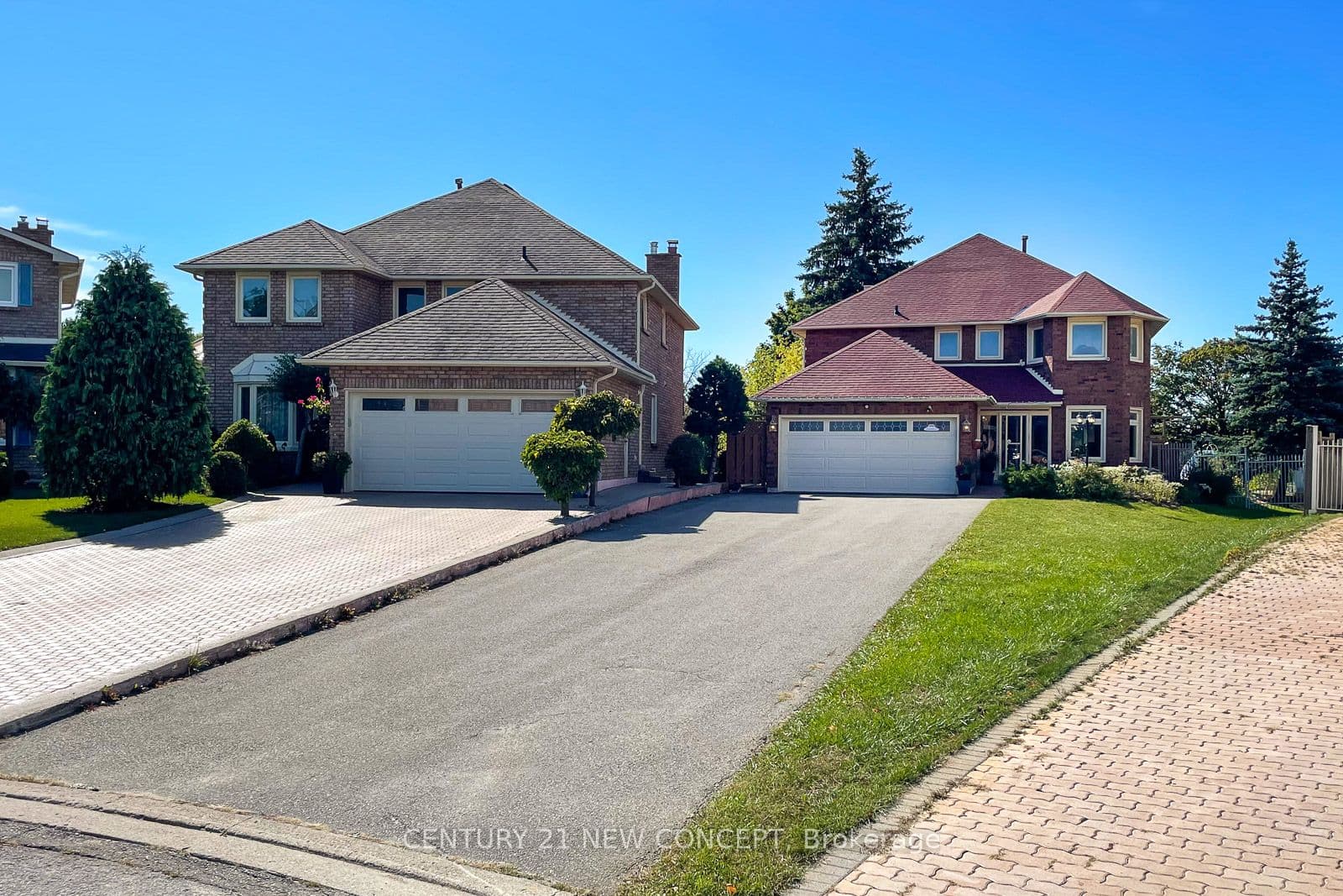 40 Marchwood Crescent, Richmond Hill, ON L4C 8M5