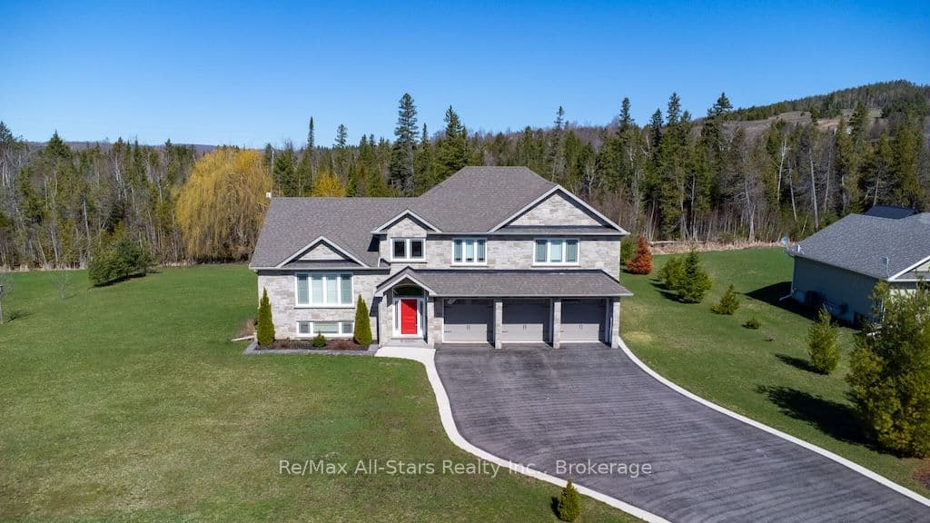 15 Rustlewood Avenue, Kawartha Lakes, ON L0A 1A0