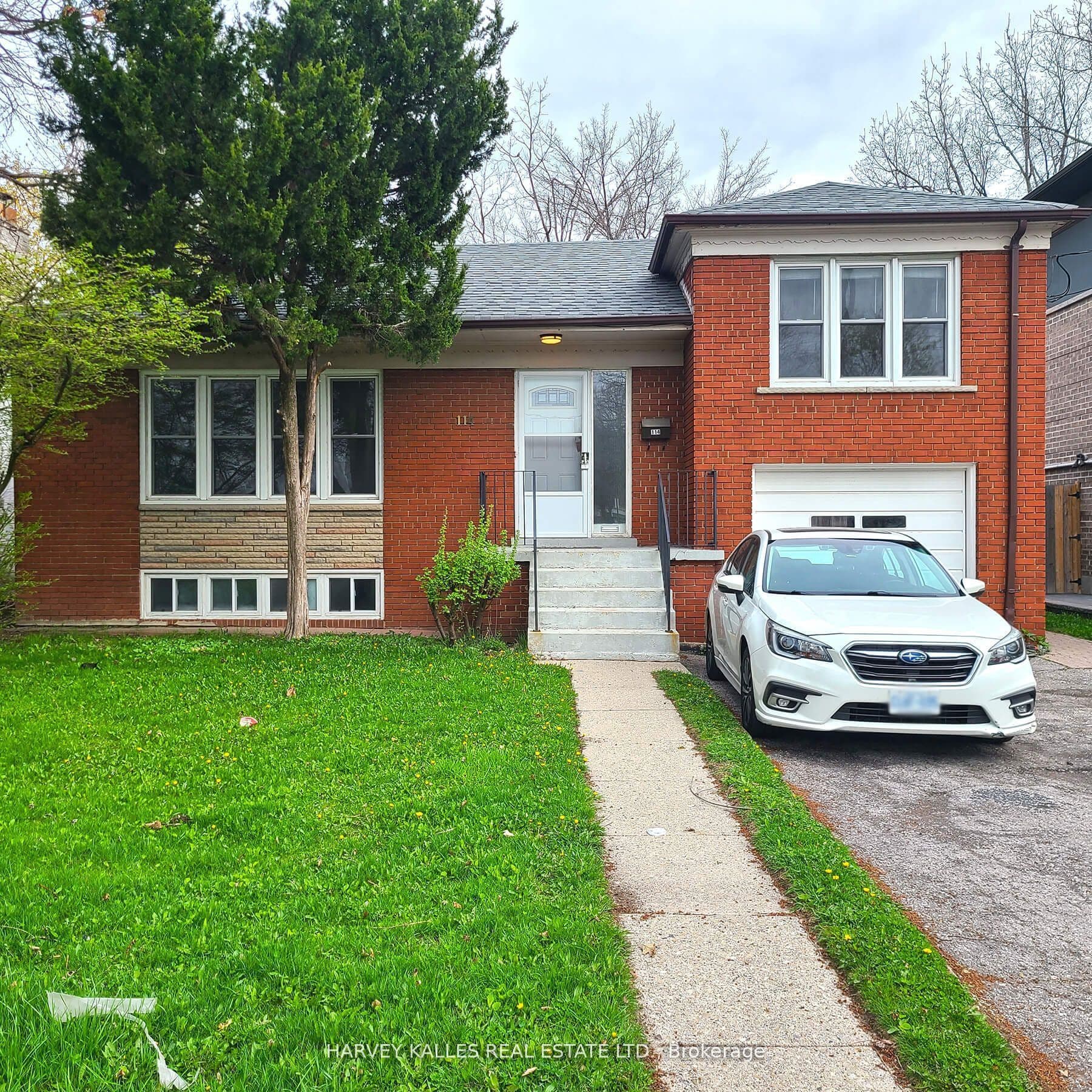 114 Empress Avenue Lower, Toronto, ON M2N 3T6
