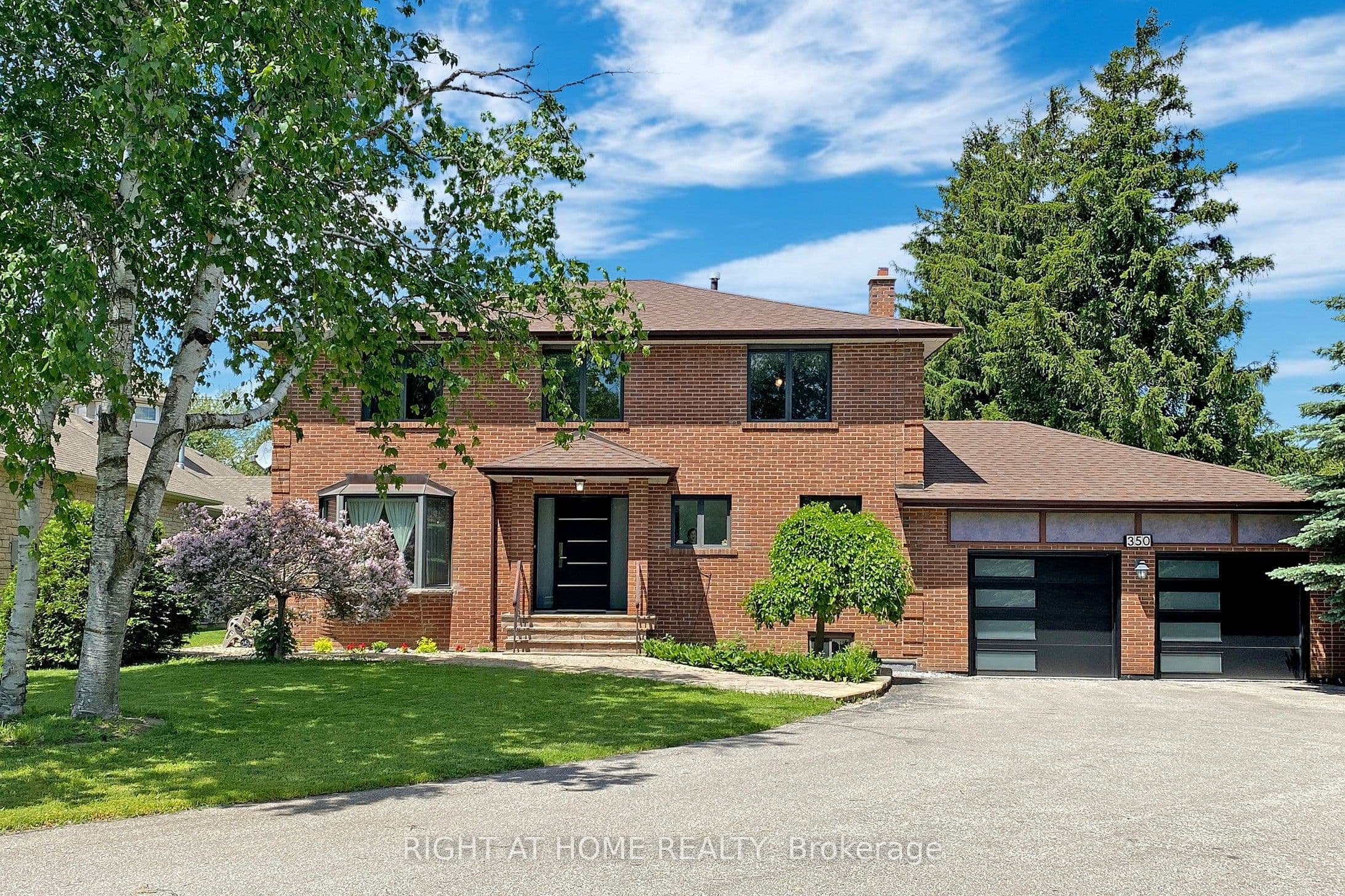 350 Sunset Beach Road, Richmond Hill, ON L4E 3H9