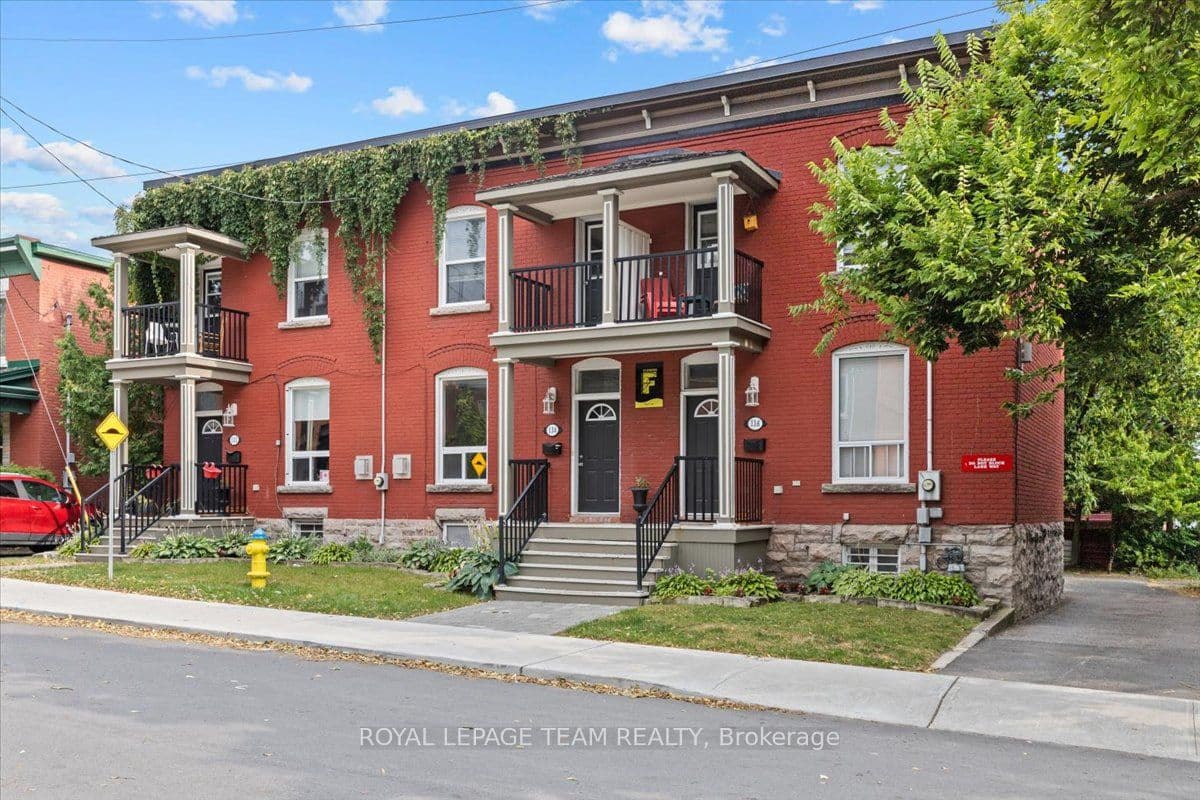 132 Elm Street, West Centre Town, ON K1R 6N5