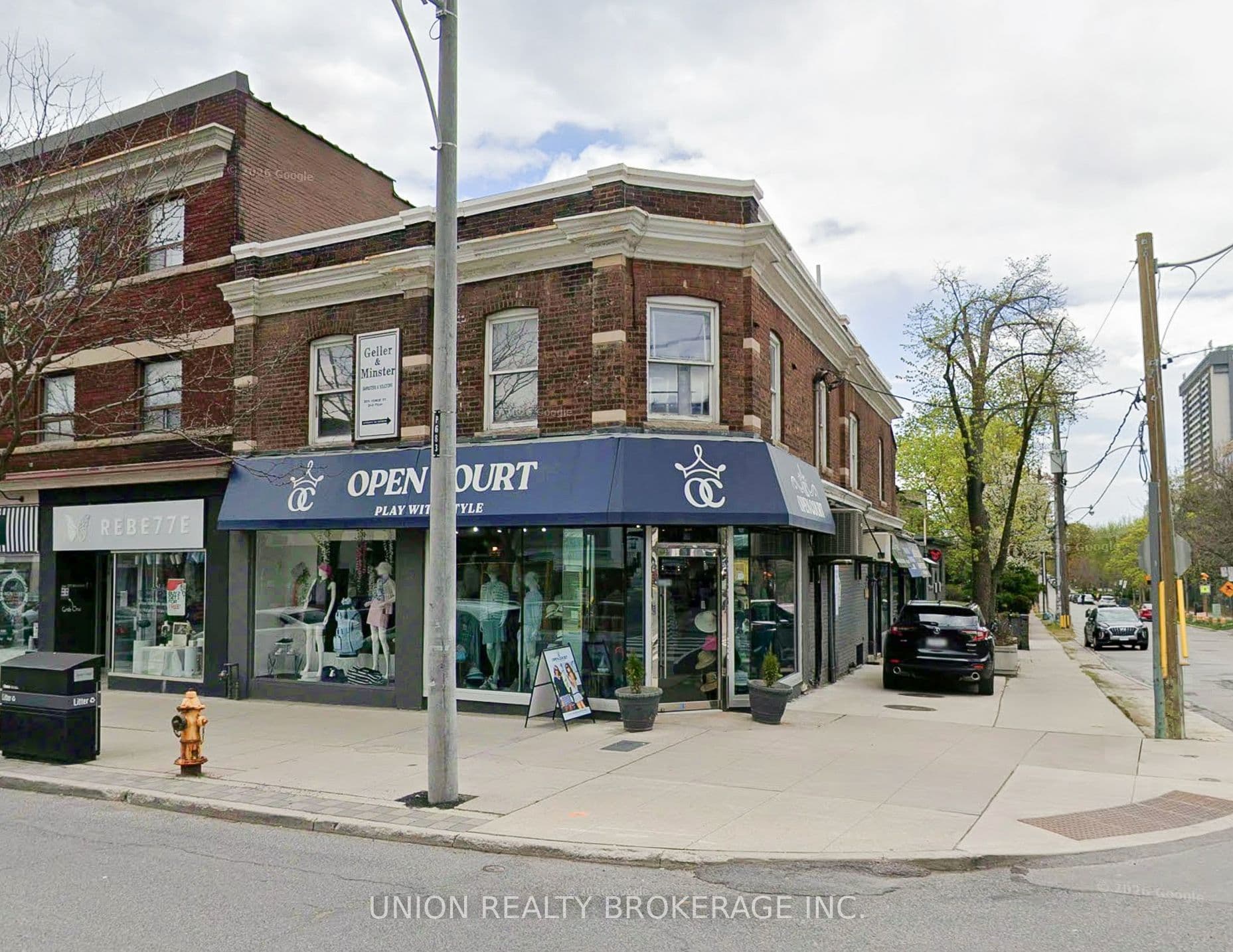2511 Yonge Street 2ND Floor, Toronto, ON M4P 1Z8
