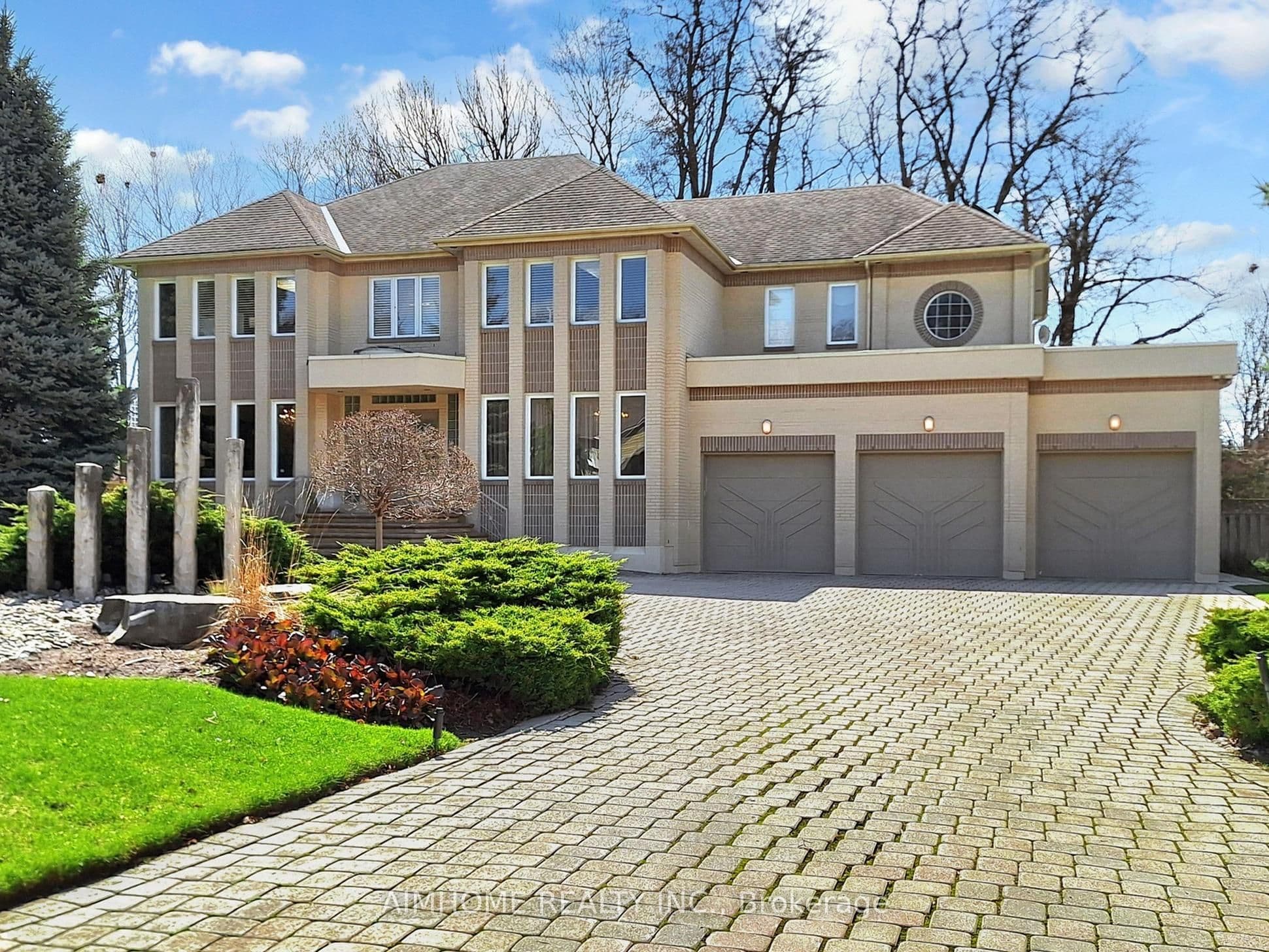 145 Renaissance Court, Vaughan, ON L4J 7W4