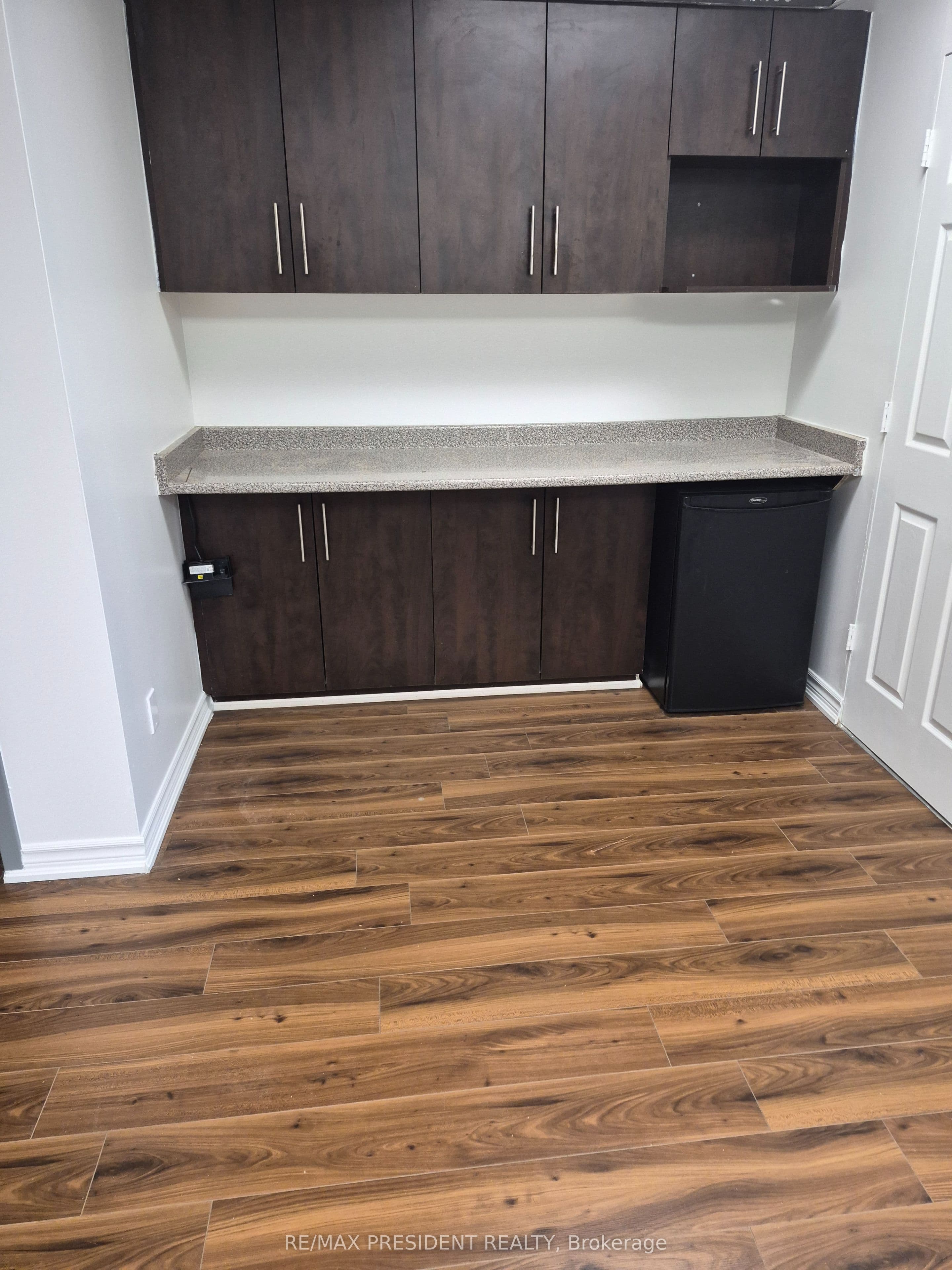 7015 Tranmere Drive E 22, Mississauga, ON L5S 1T7