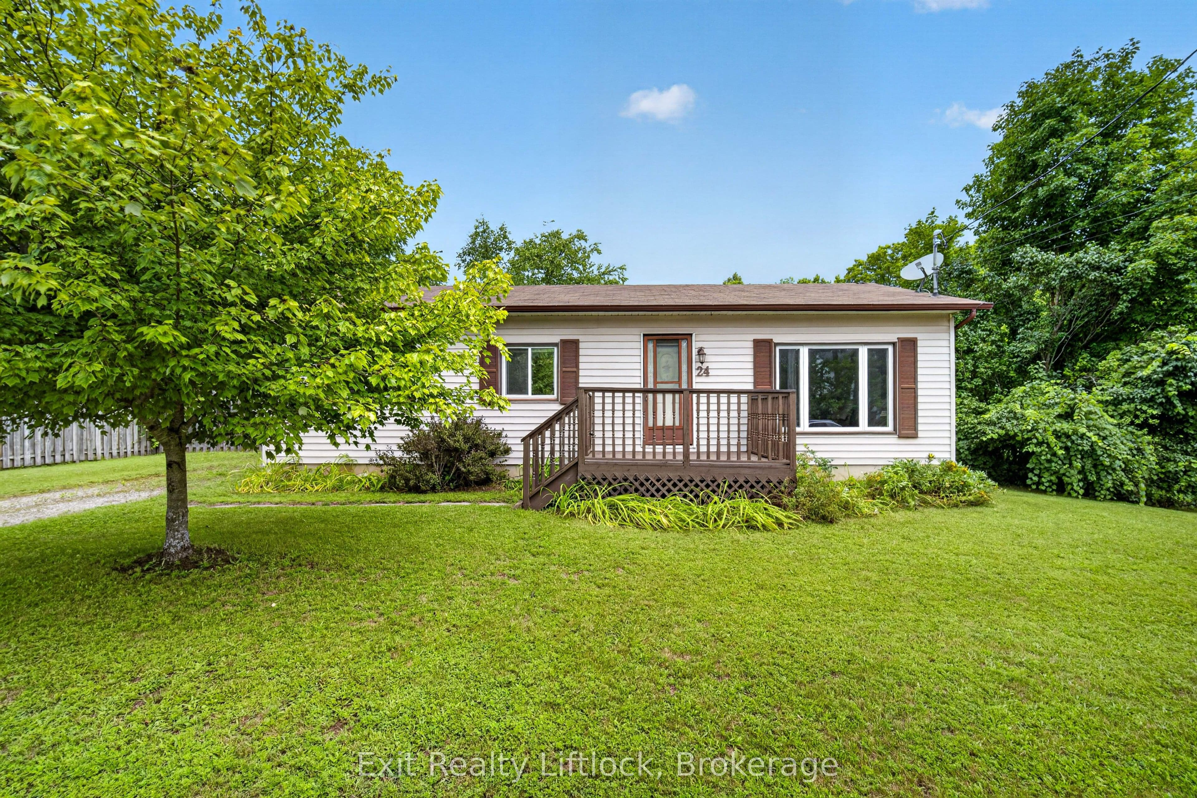 24 King Street W, Havelock-Belmont-Methuen, ON K0L 1Z0
