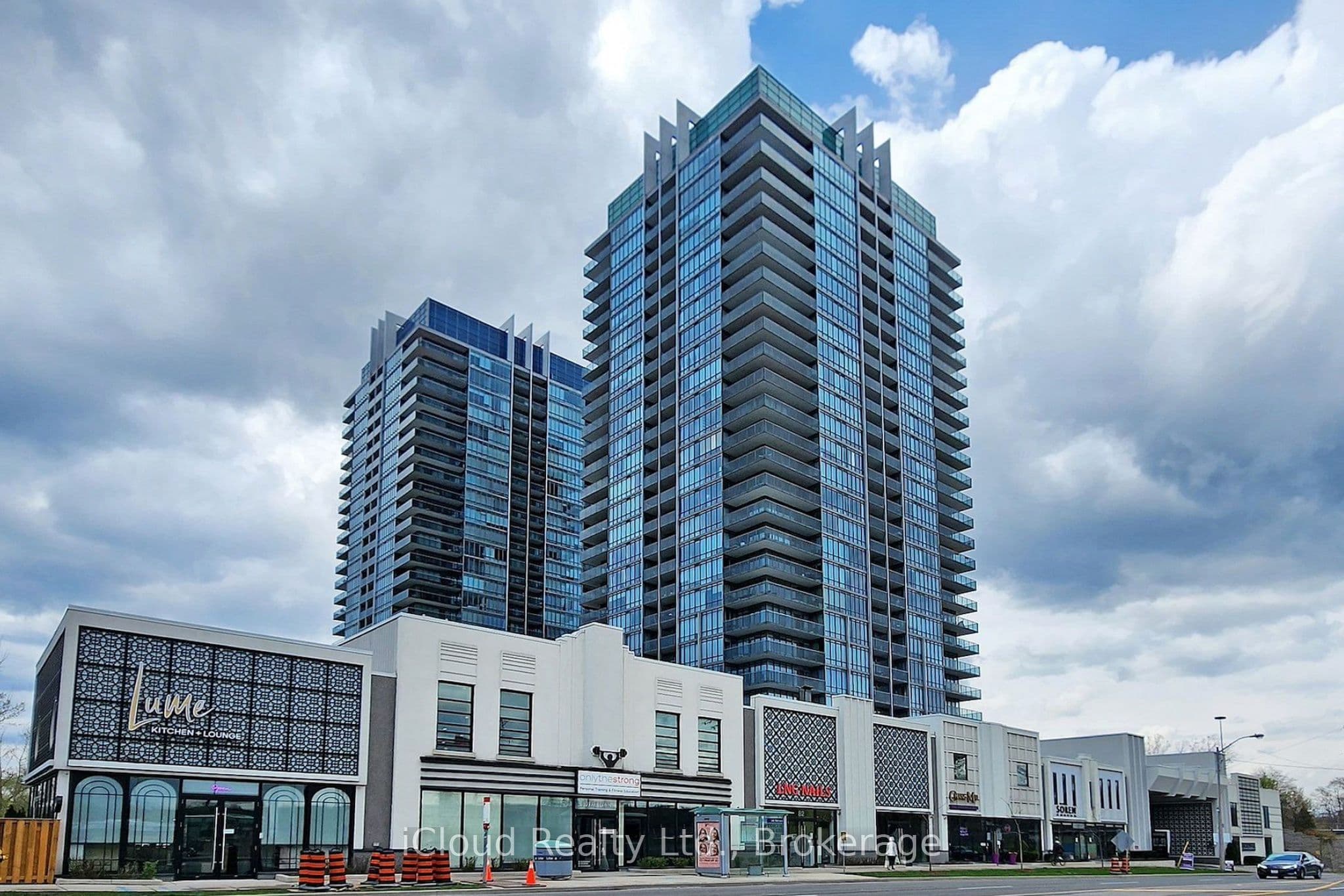 90 Park Lawn PH-3103, Toronto, ON M8Y 0B6