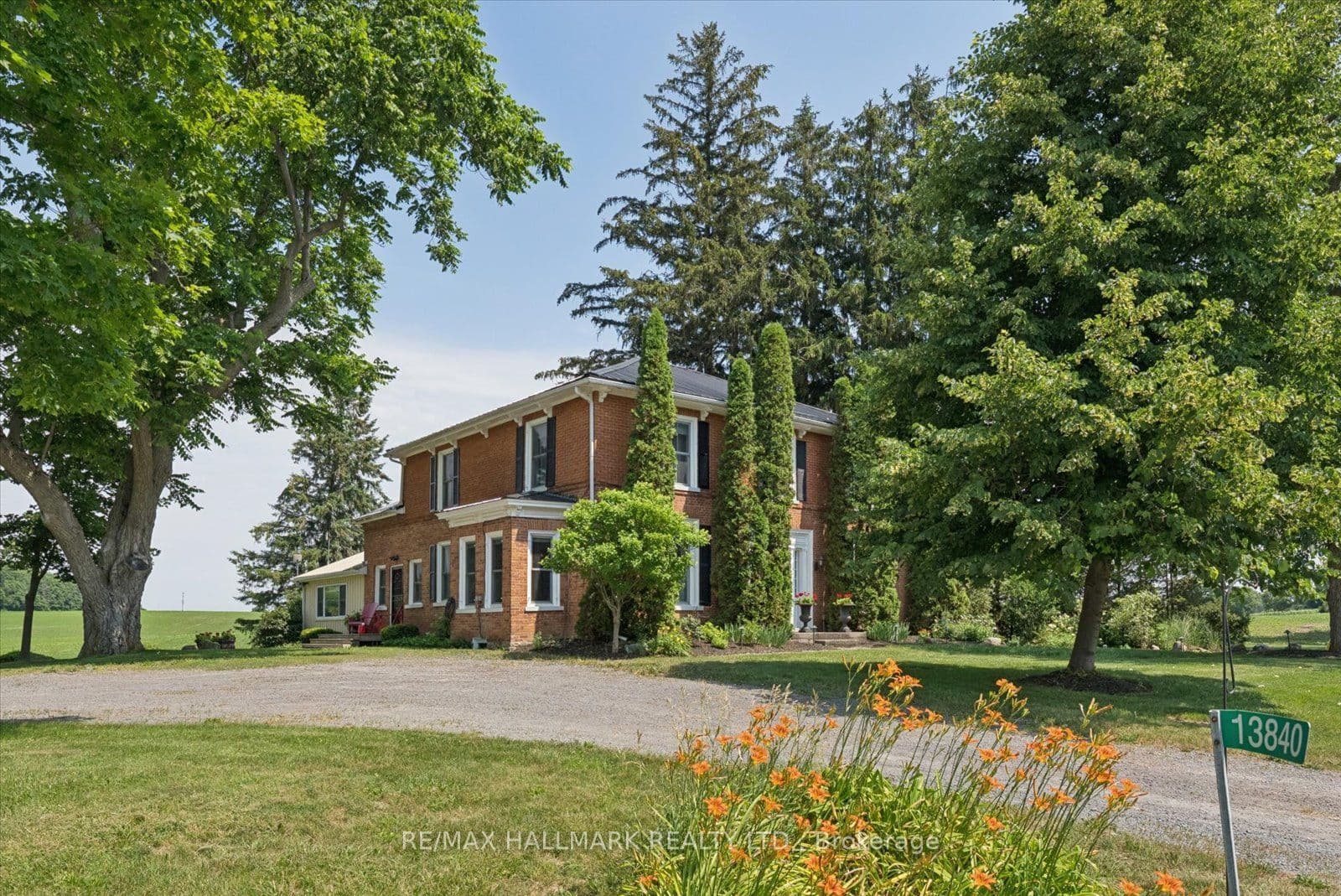 13840 Loyalist Parkway, Prince Edward County, ON K0K 2T0