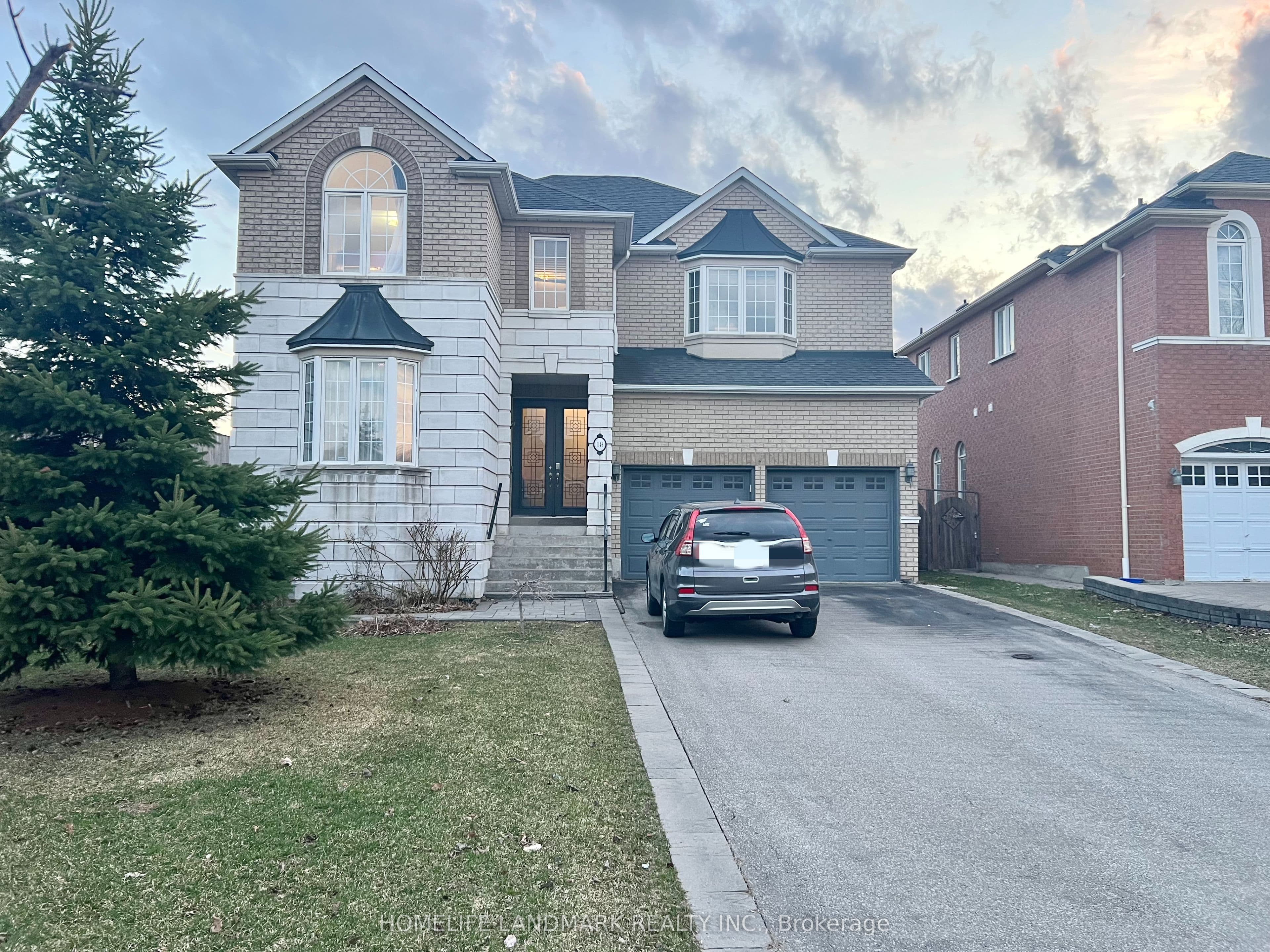 18 Fountain Court, Richmond Hill, ON L4S 2K4