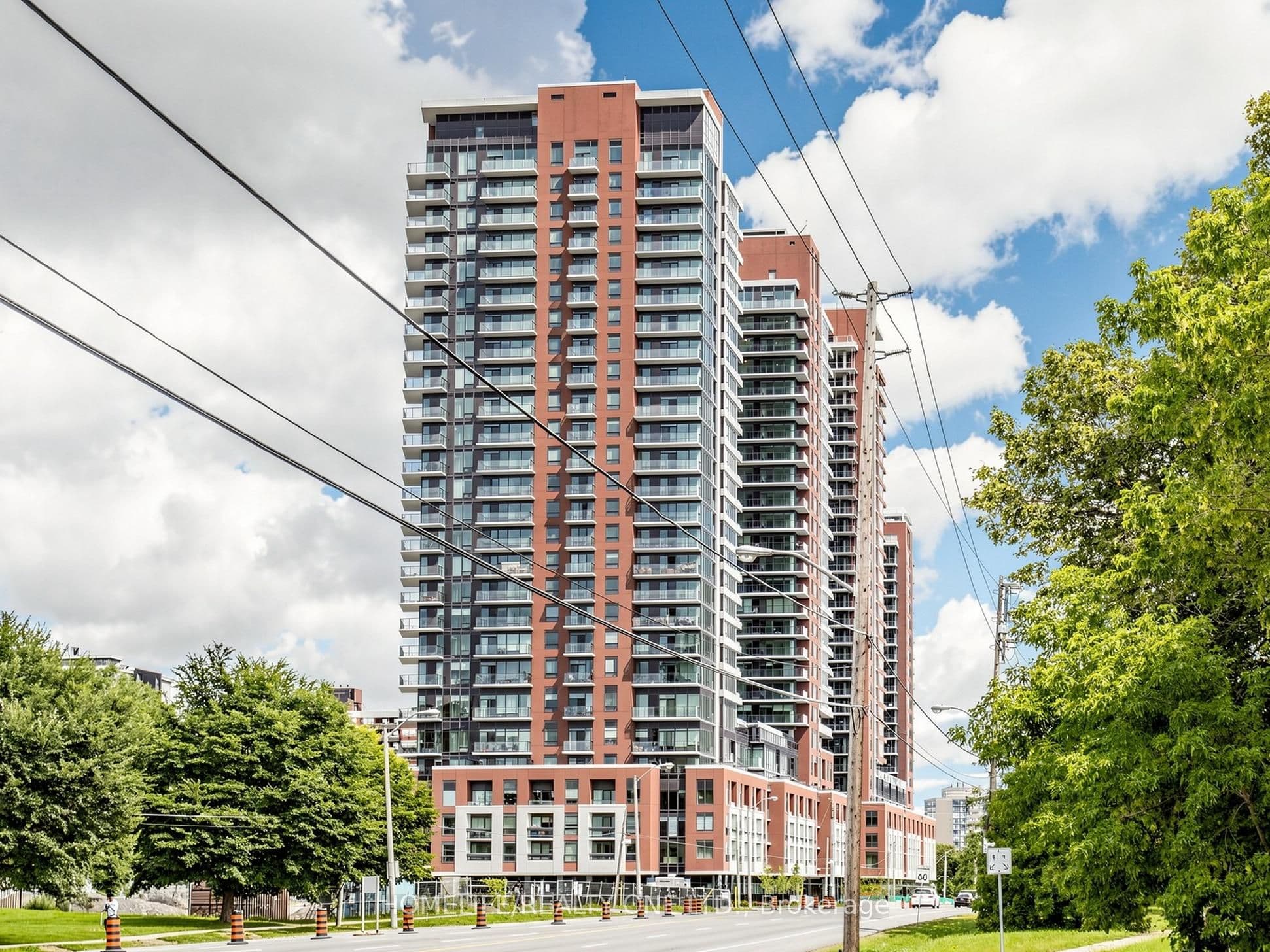 4010 Eglinton Avenue W 919, Toronto, ON M9A 0G5