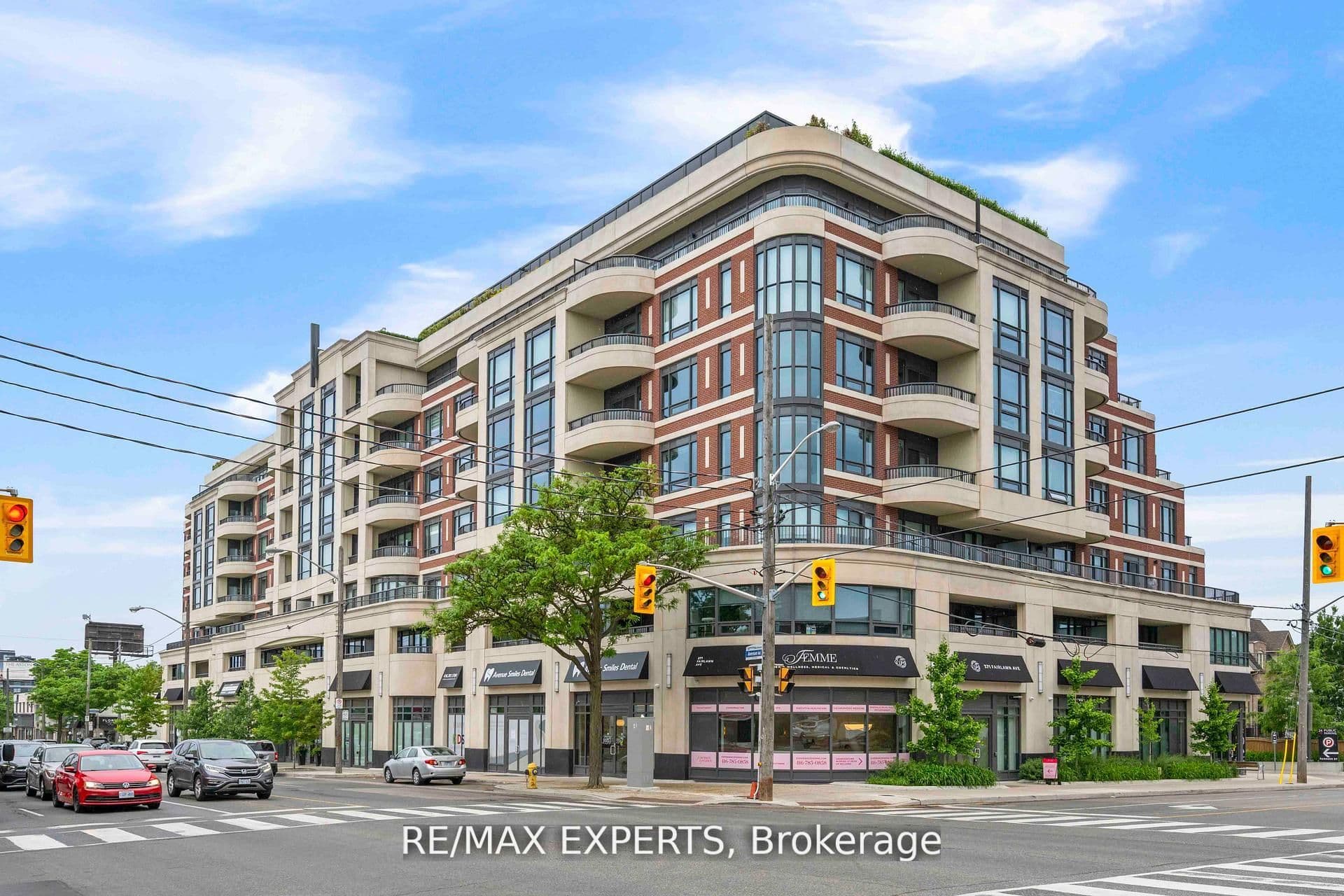 1700 Avenue Road 702, Toronto, ON M5M 3Y4
