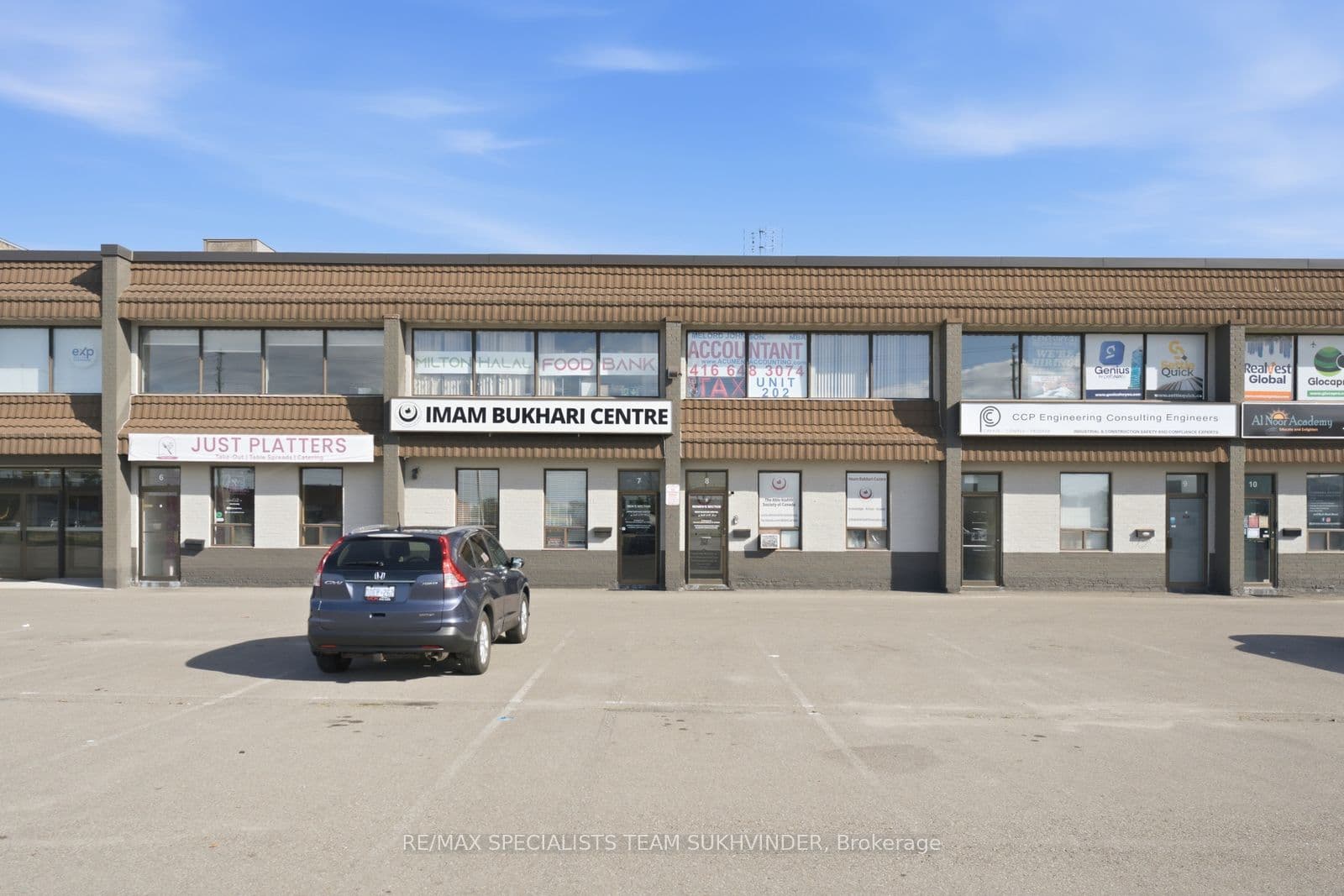 50 Steeles Avenue E 8, Milton, ON L9T 4W9