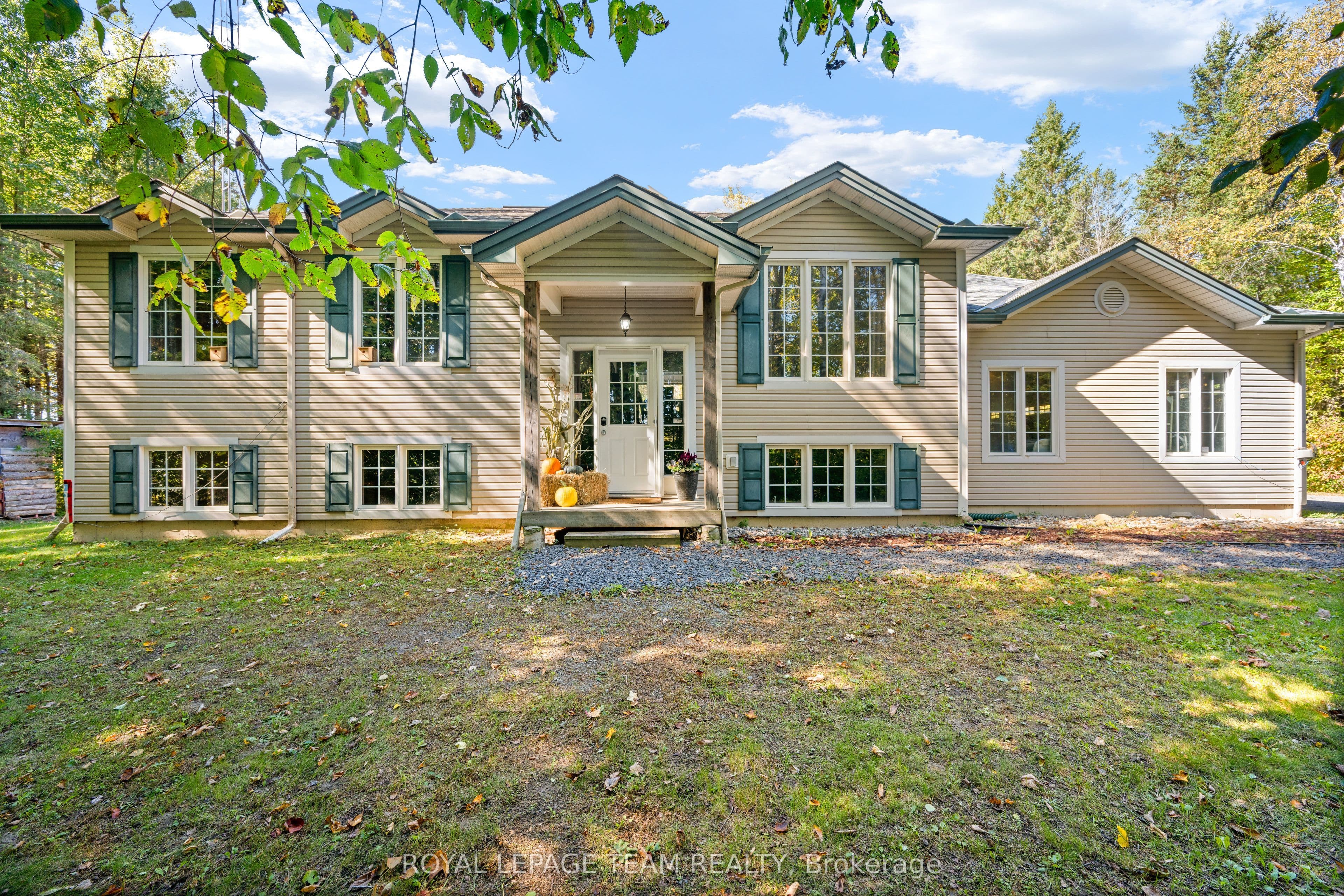 721 County Rd. 18 Road, North Grenville, ON K0G 1S0