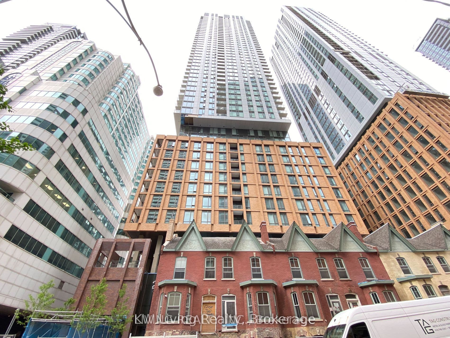 8 Widmer Street 1801, Toronto, ON M5V 0W6