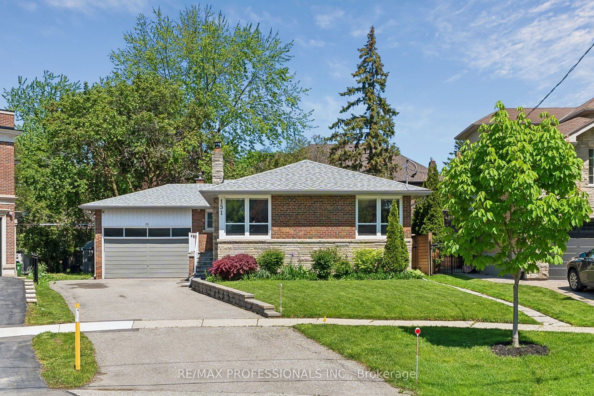 151 Perry Crescent, Toronto, ON M9A 1K8