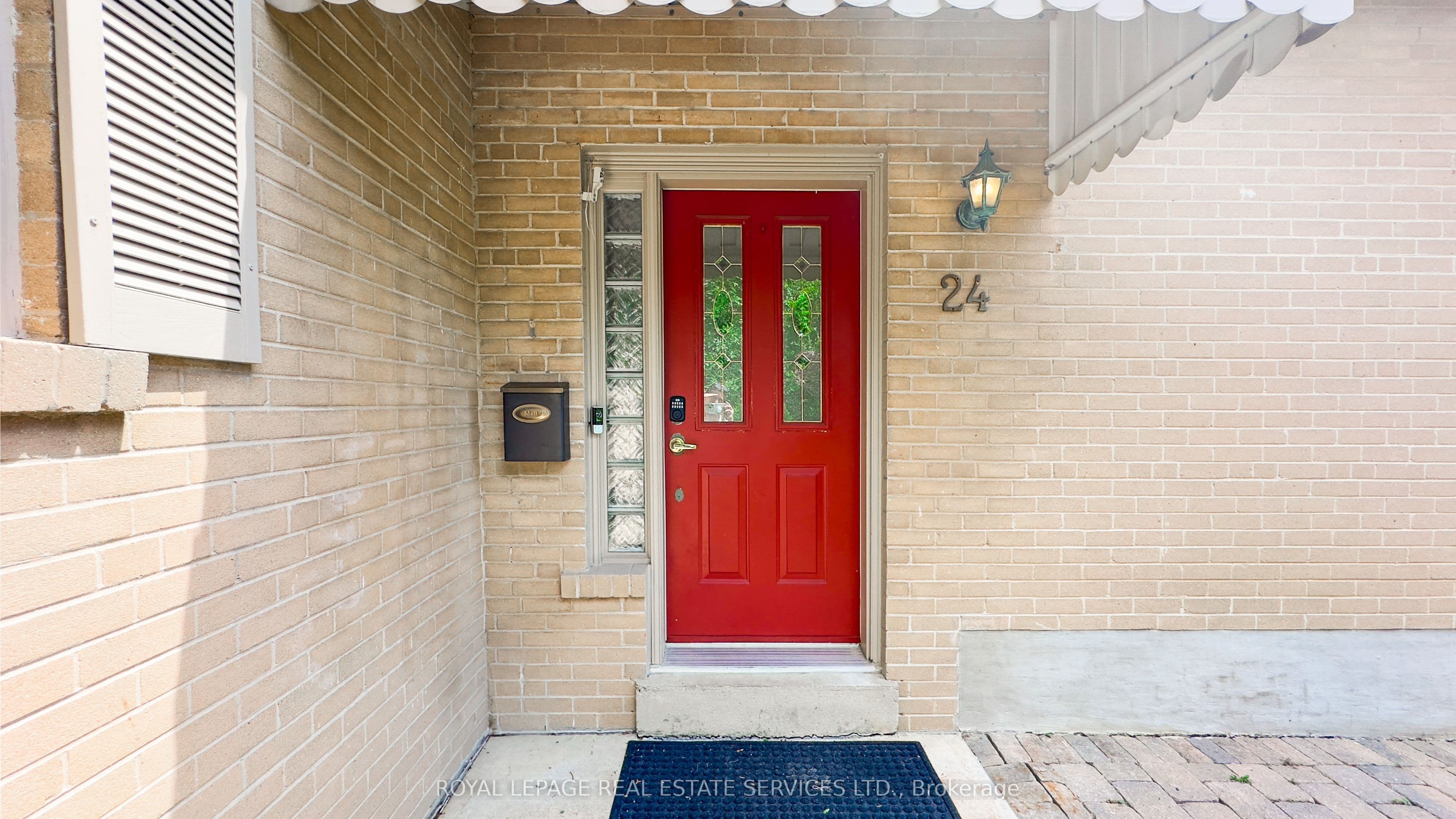 24 Burleigh Heights Drive, Toronto, ON M2K 1Y7