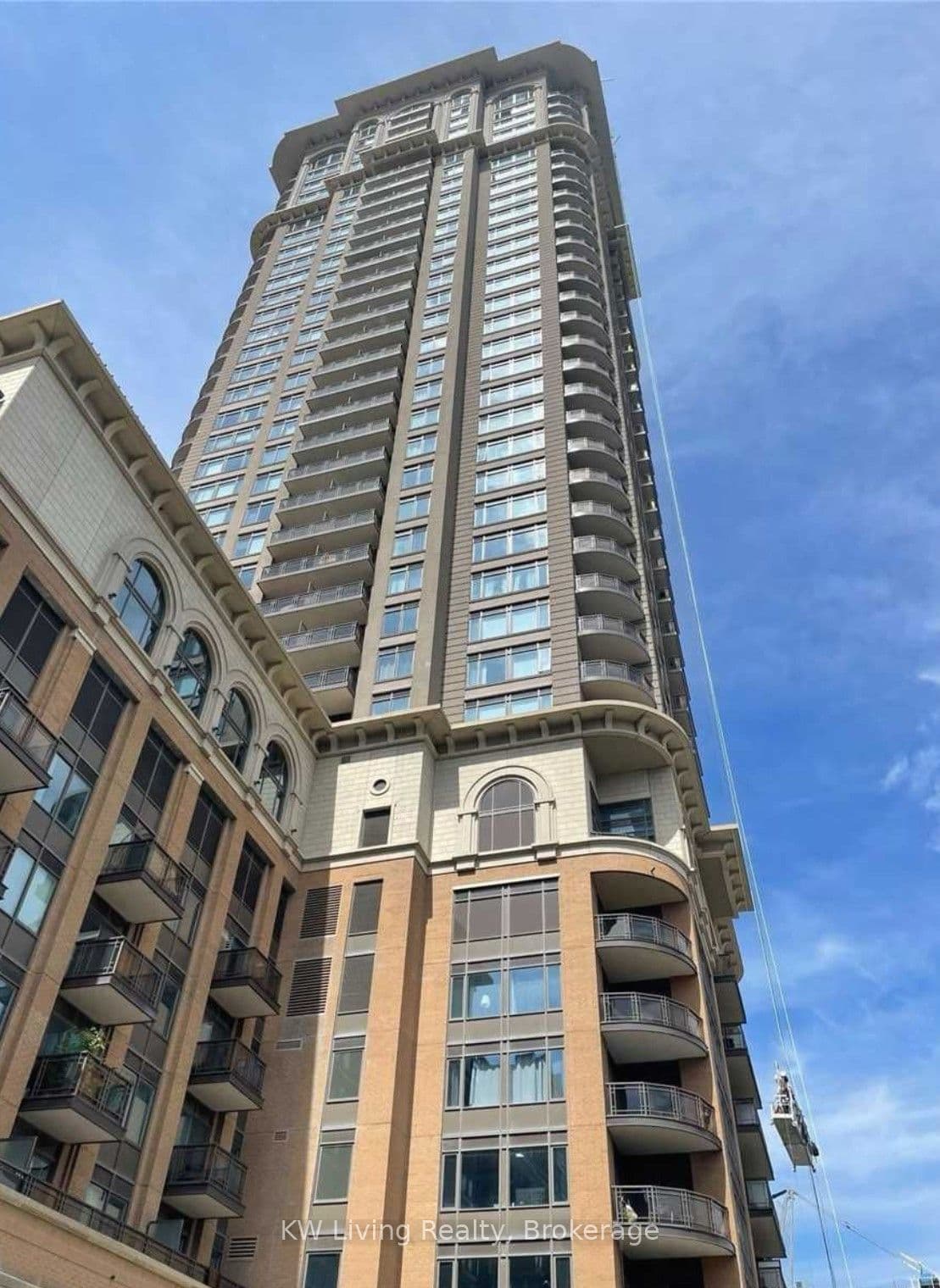 385 Prince Of Wales Drive 2403, Mississauga, ON L5B 0C6