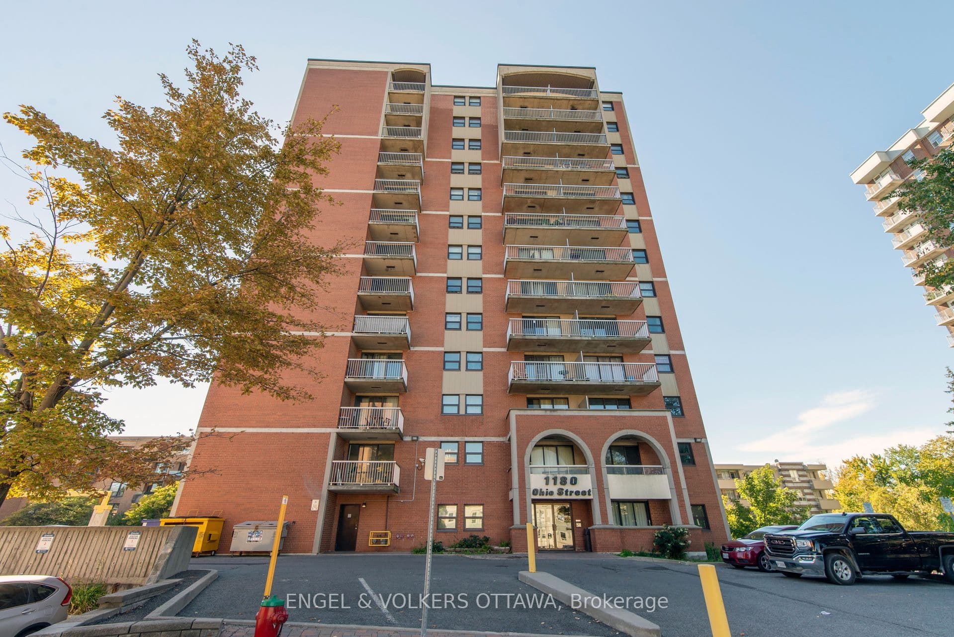 1180 Ohio Street 1205, Billings Bridge - Riverside Park and Area, ON K1H 8N5