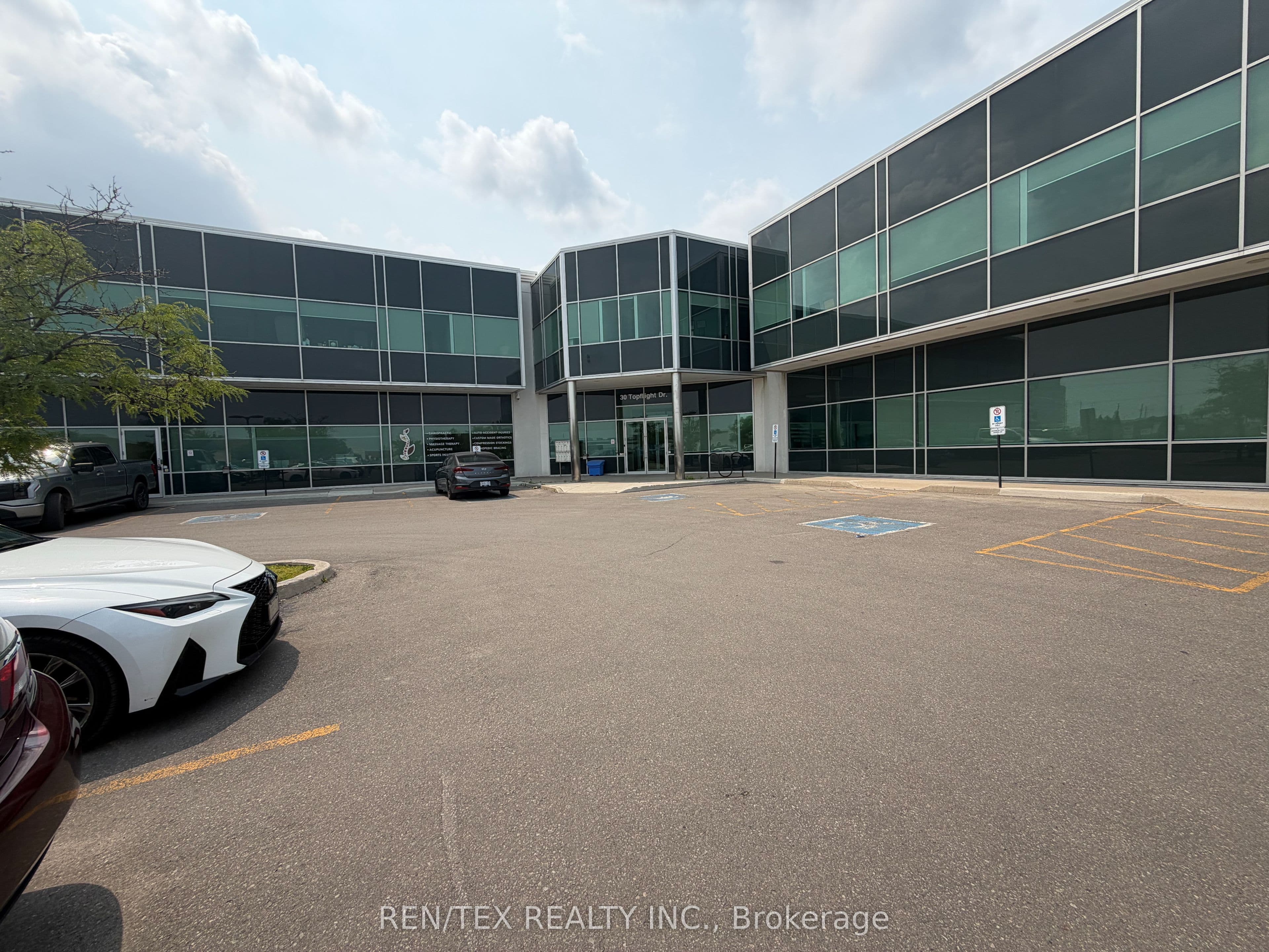 30 Topflight Drive 207, Mississauga, ON L5S 0A8